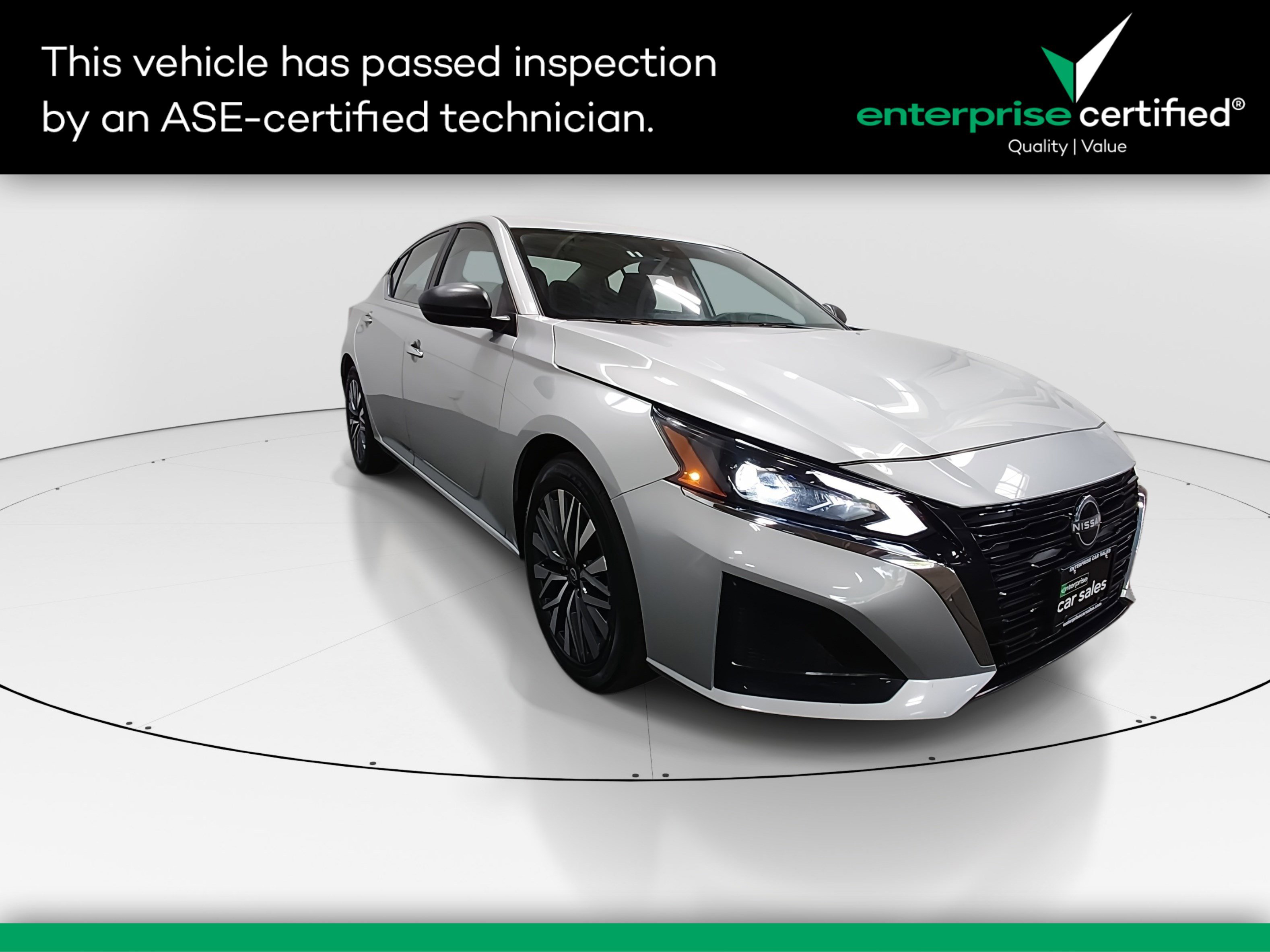 Used 2024 Nissan Altima 2.5 SV Sedan