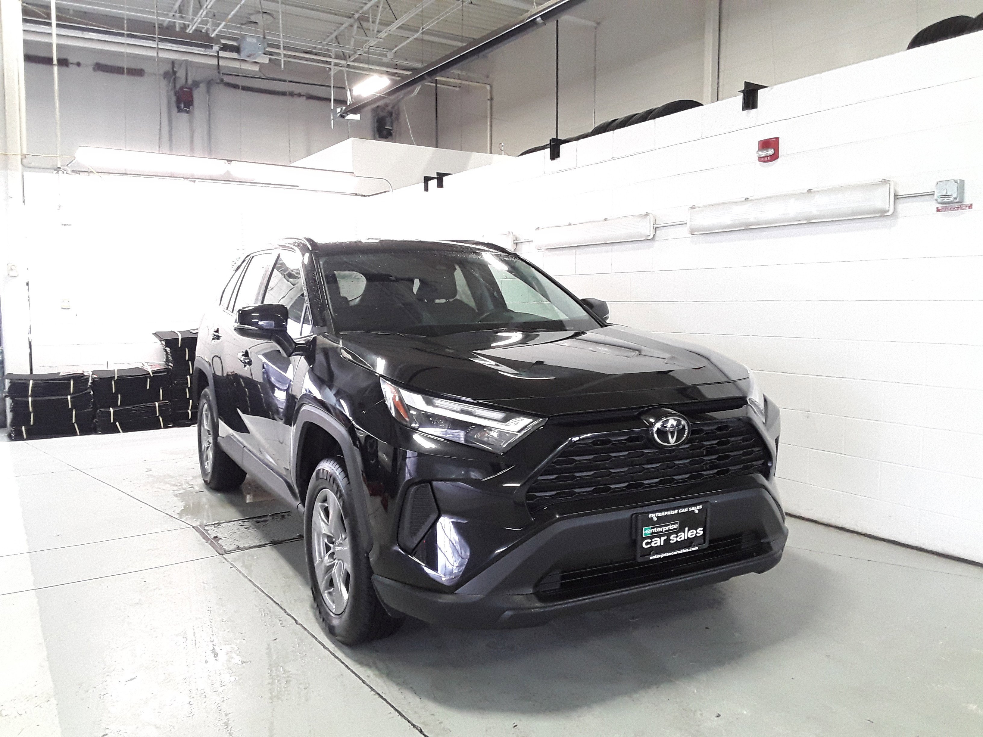 2024 Toyota RAV4 XLE AWD