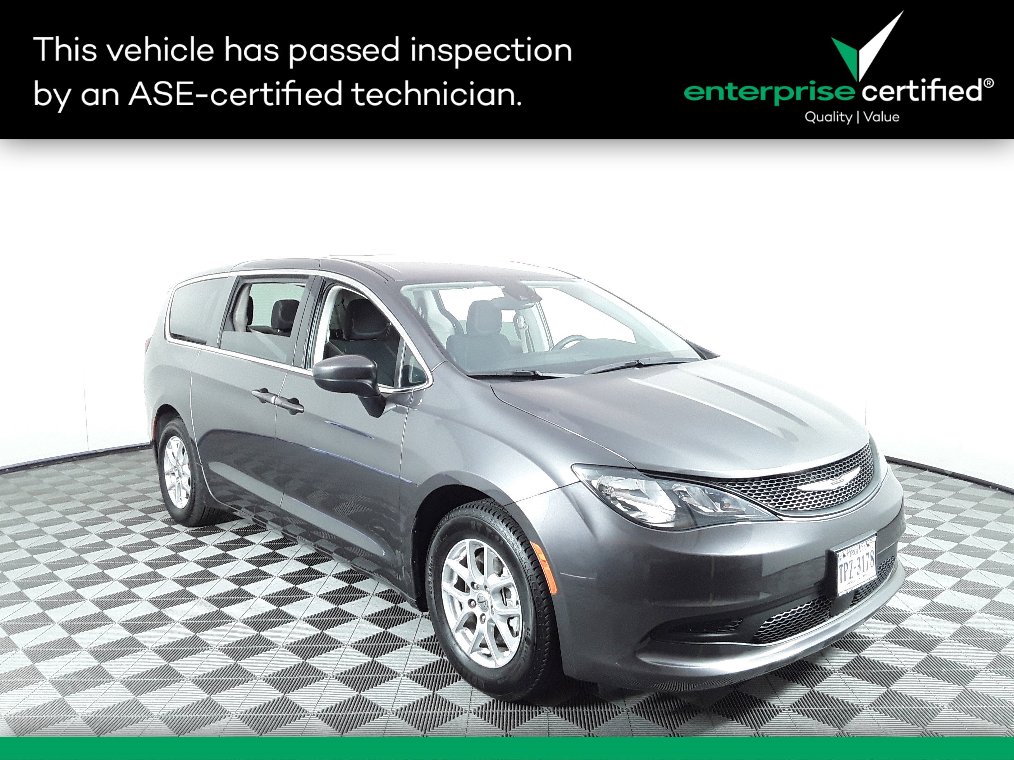 Used 2023 Chrysler Voyager LX FWD's photo