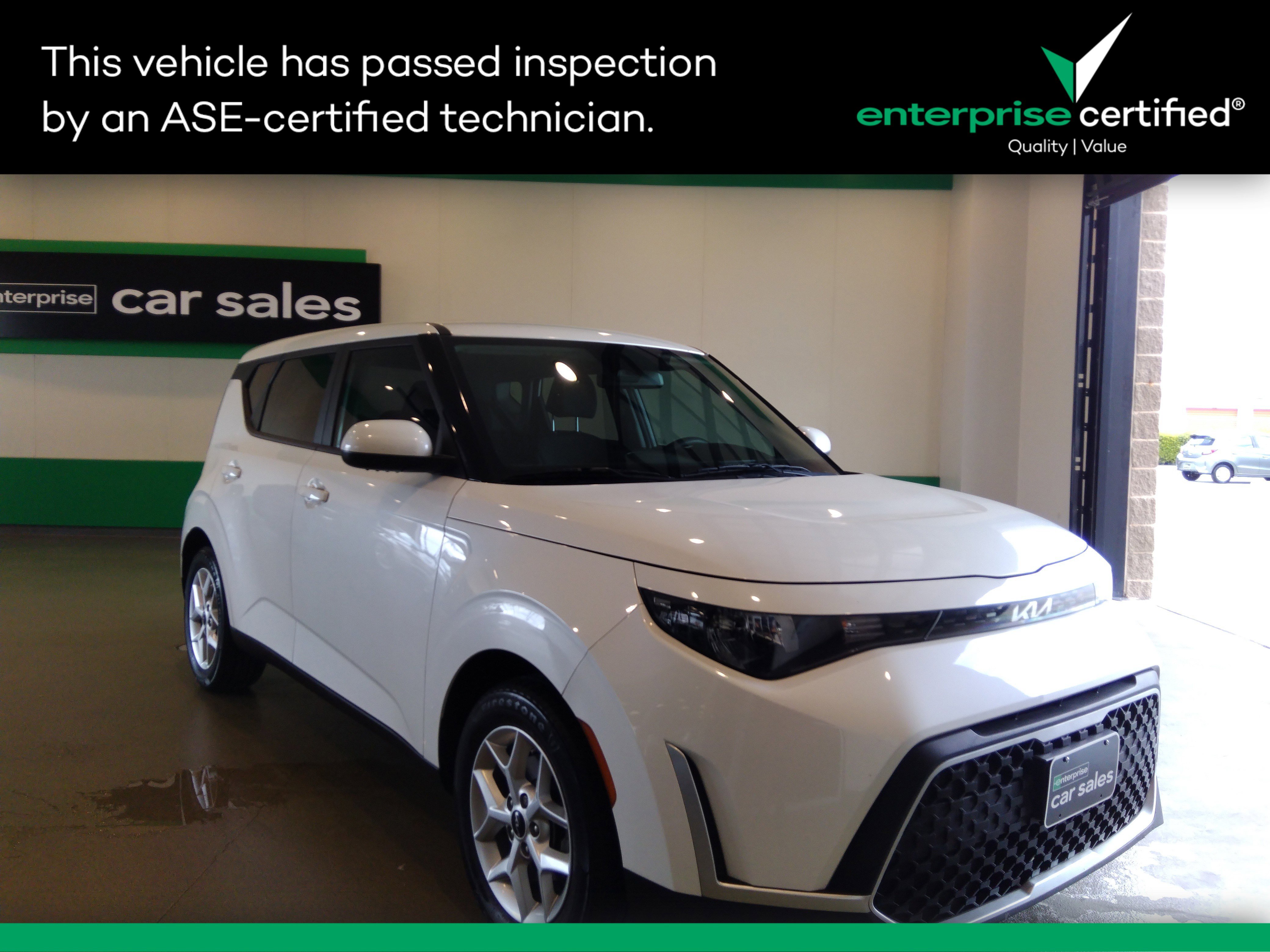 Used 2023 Kia Soul LX IVT