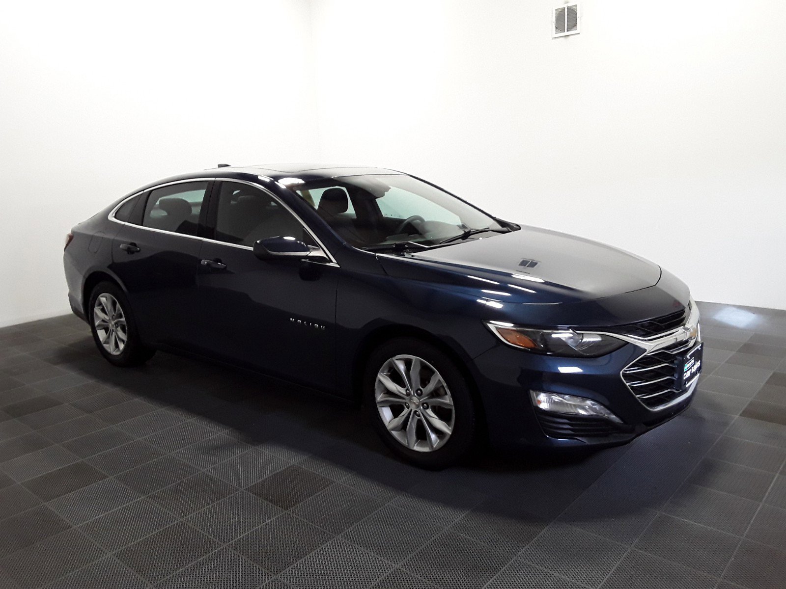 2022 Chevrolet Malibu 4dr Sdn LT