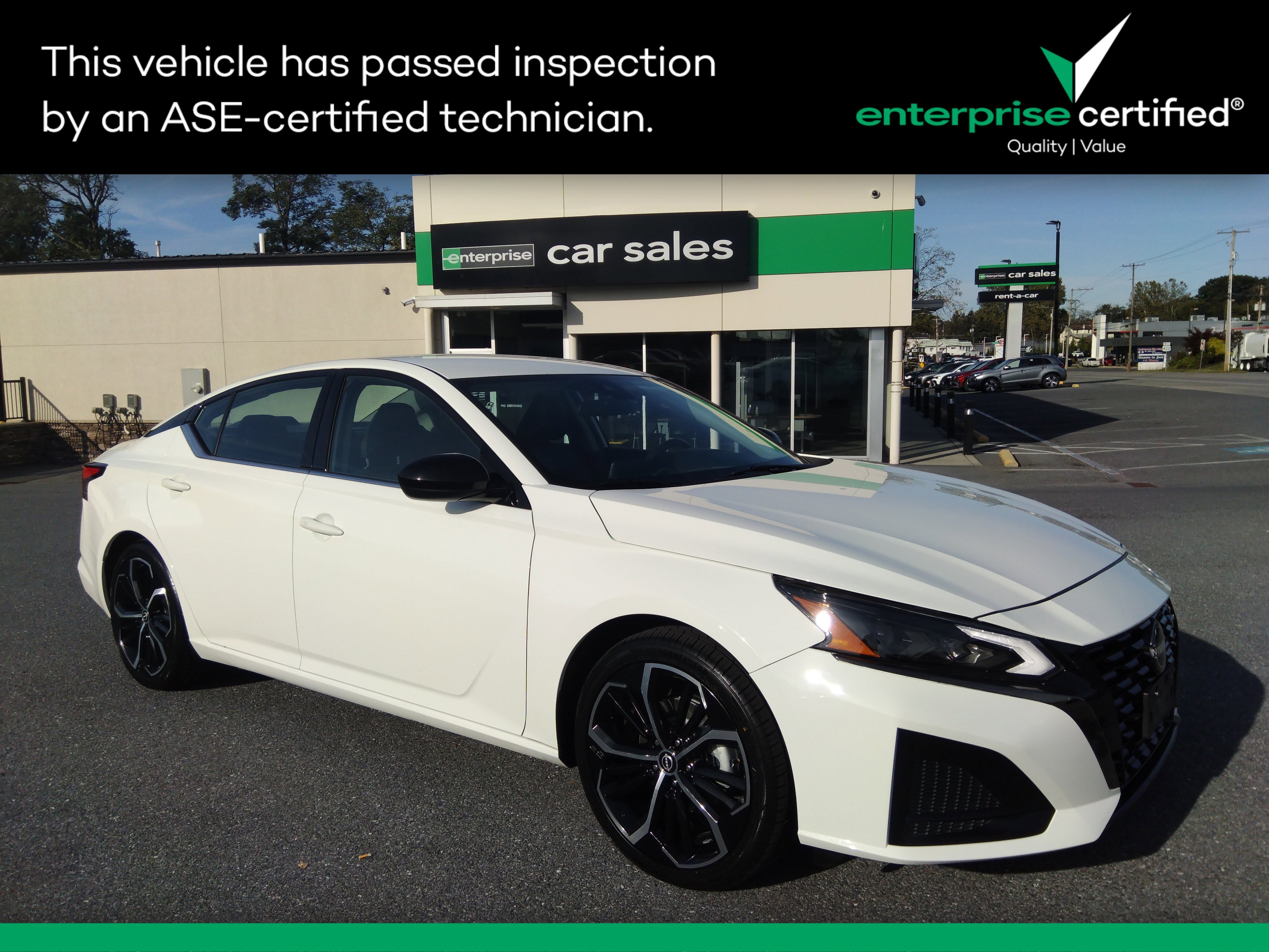 Used 2024 Nissan Altima 2.5 SR Sedan