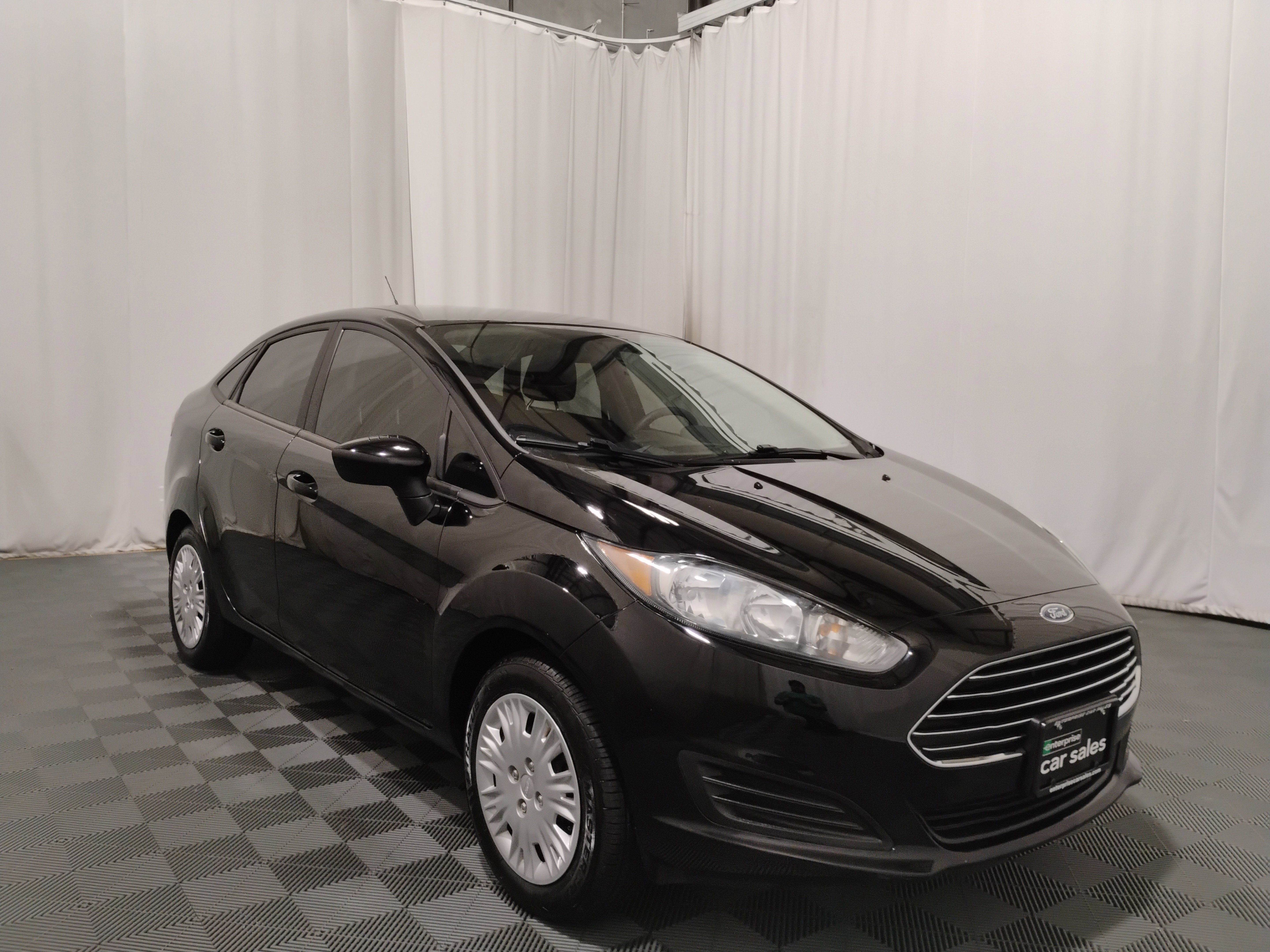 2018 Ford Fiesta S Sedan