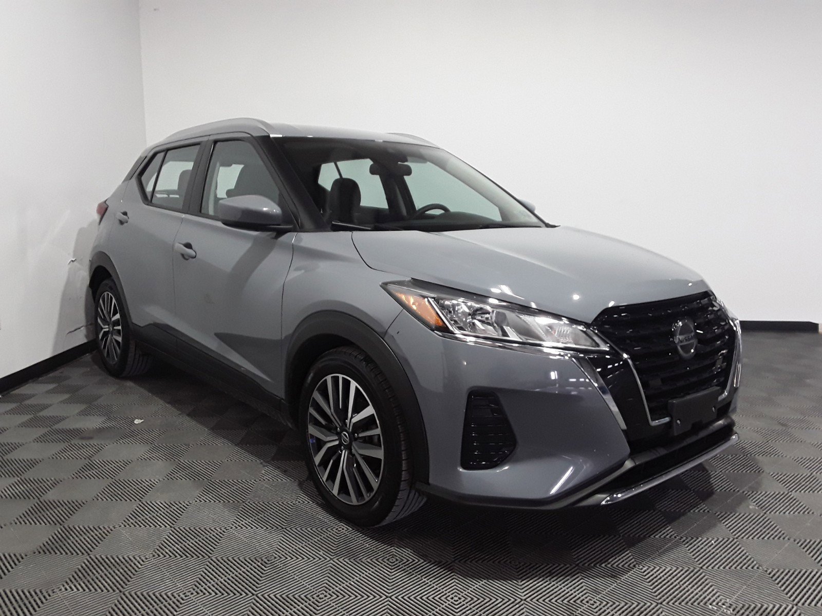 Used 2021 Nissan Kicks SV FWD