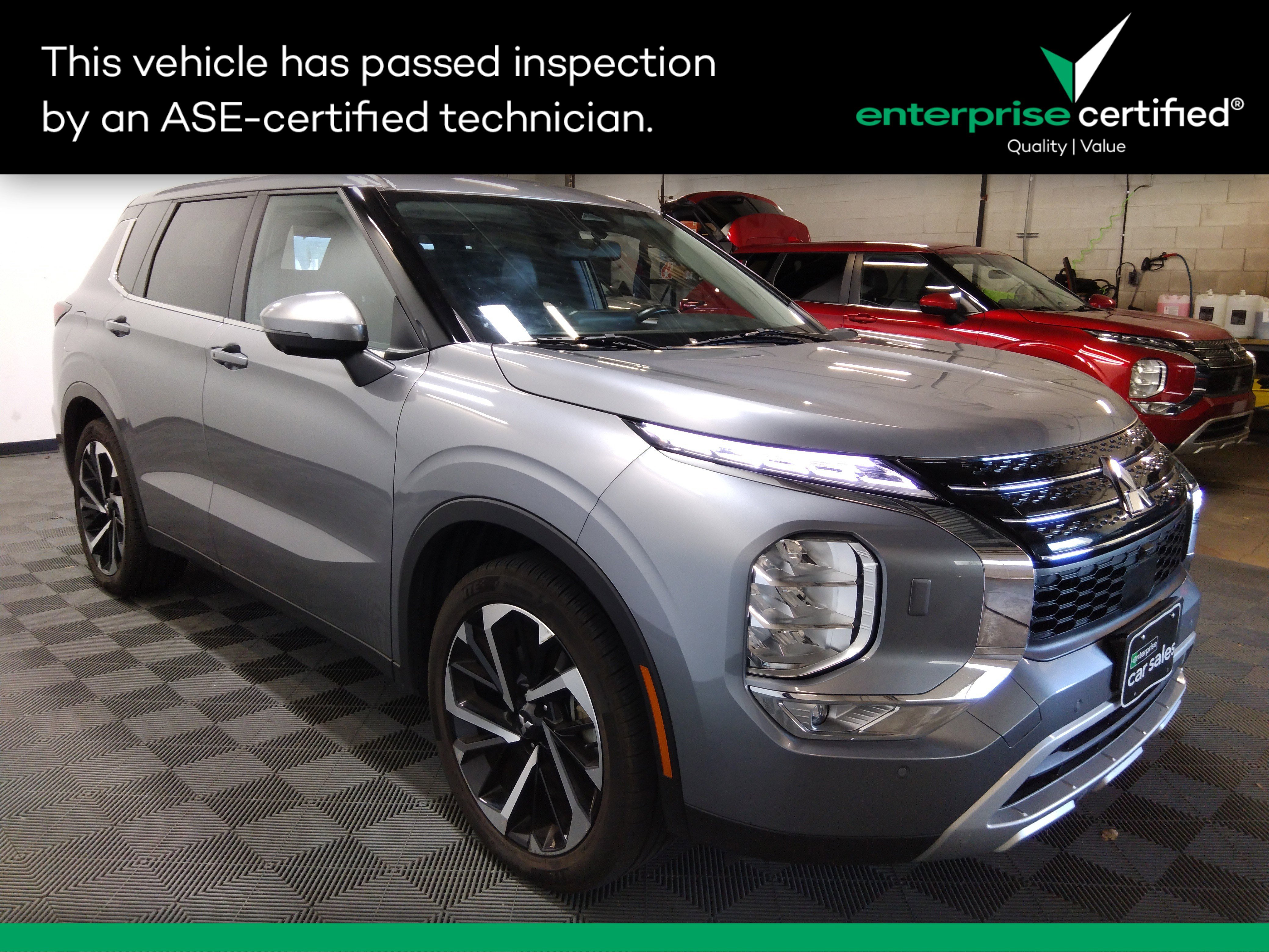 Used 2024 Mitsubishi Outlander SE S-AWC