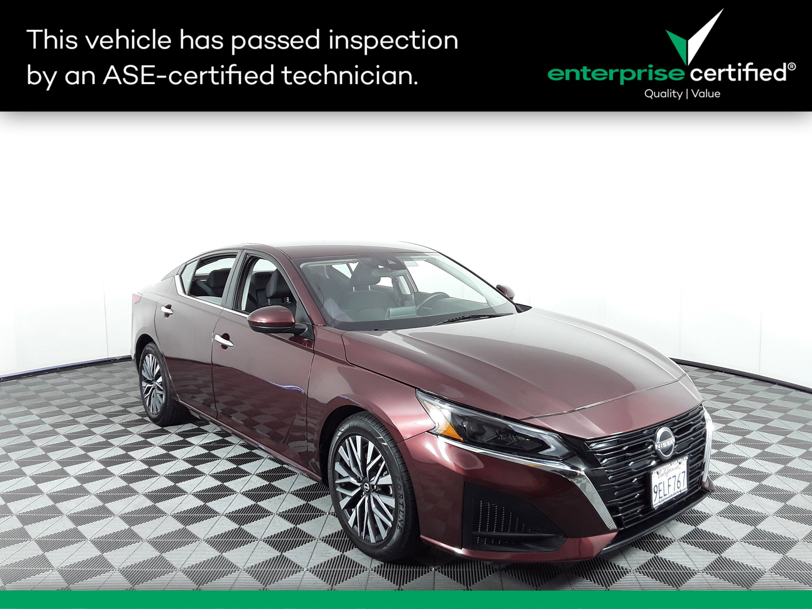Used 2023 Nissan Altima 2.5 SV Sedan