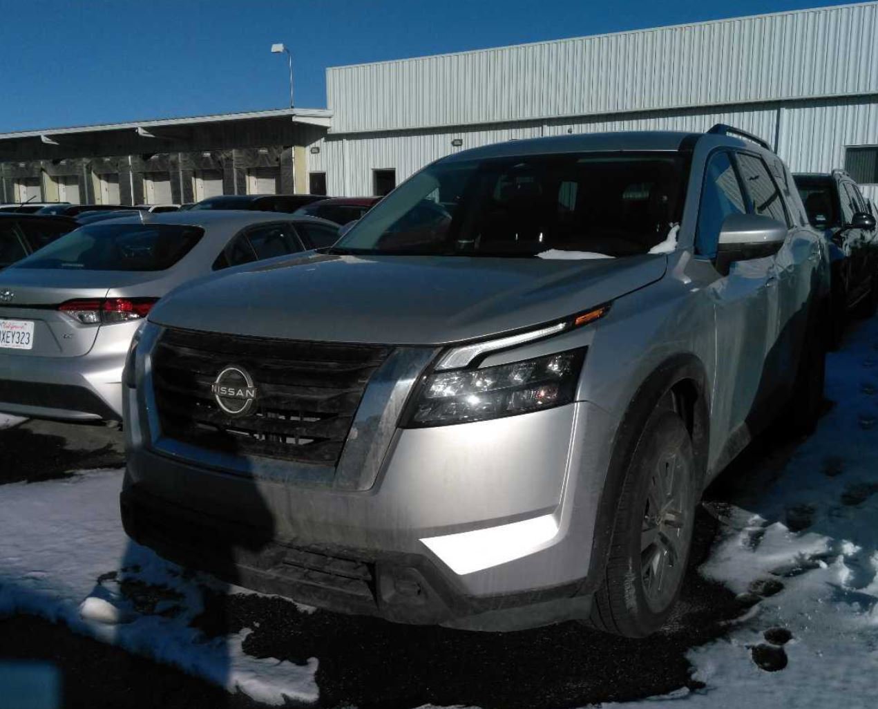 2023 Nissan Pathfinder SV 4WD