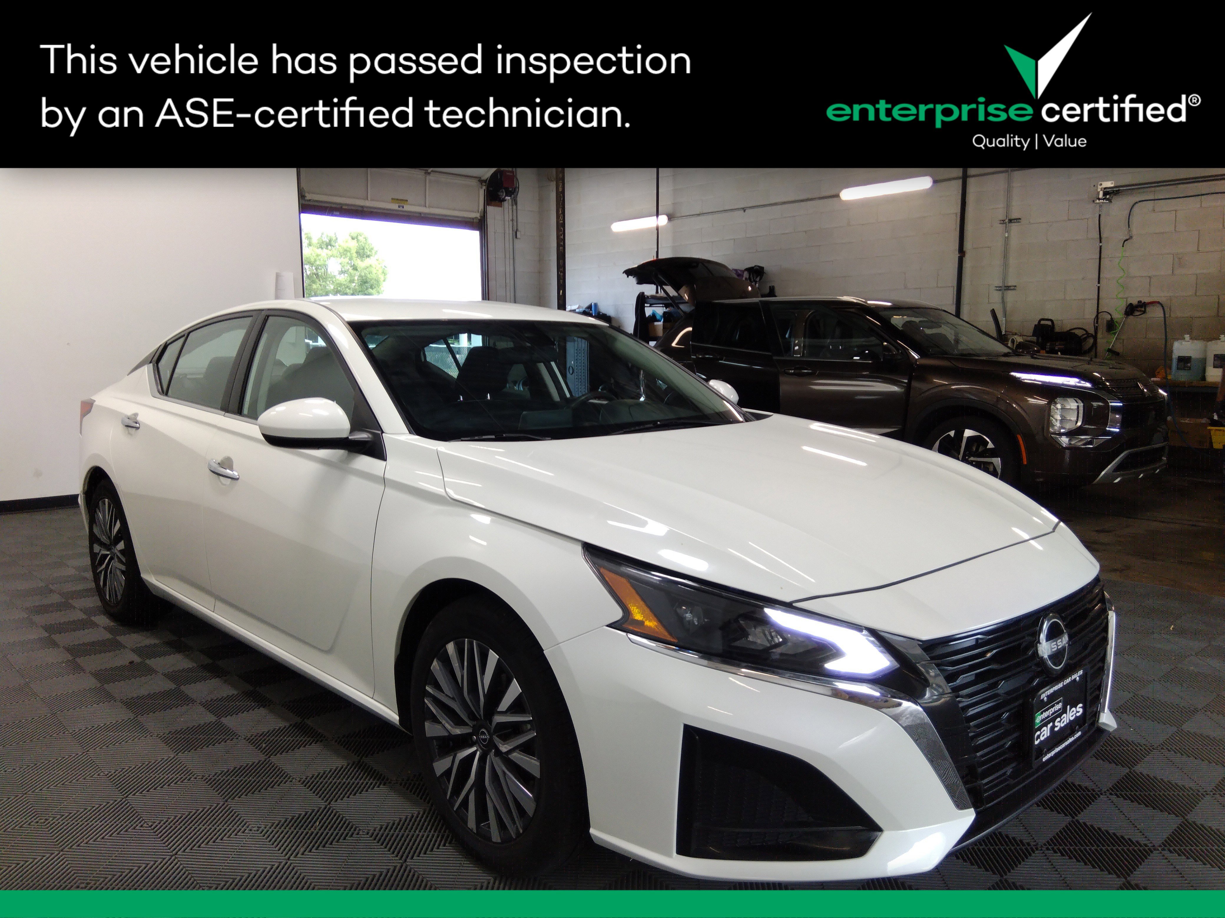 Used 2023 Nissan Altima 2.5 SV Sedan