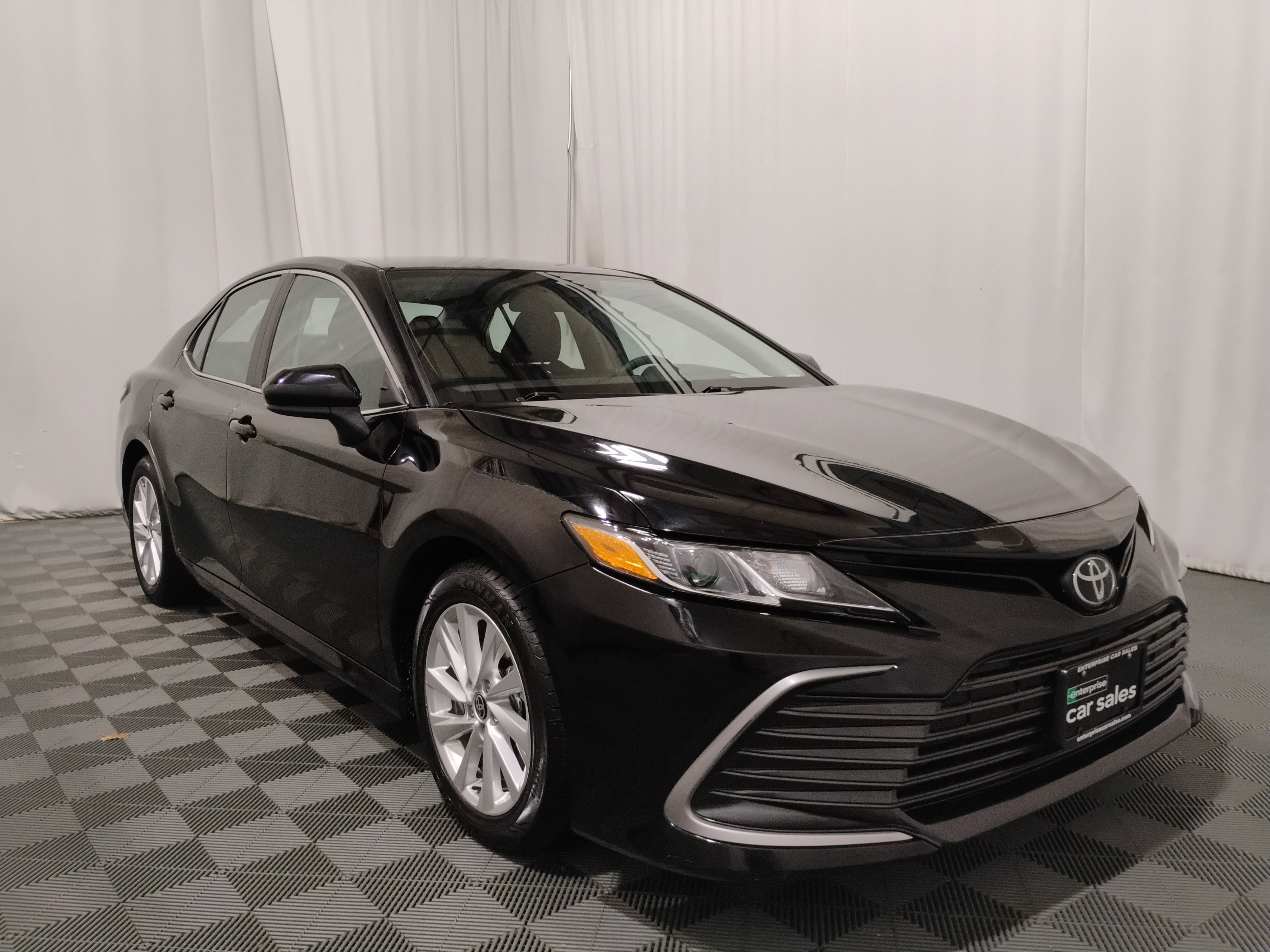 2024 Toyota Camry LE Auto