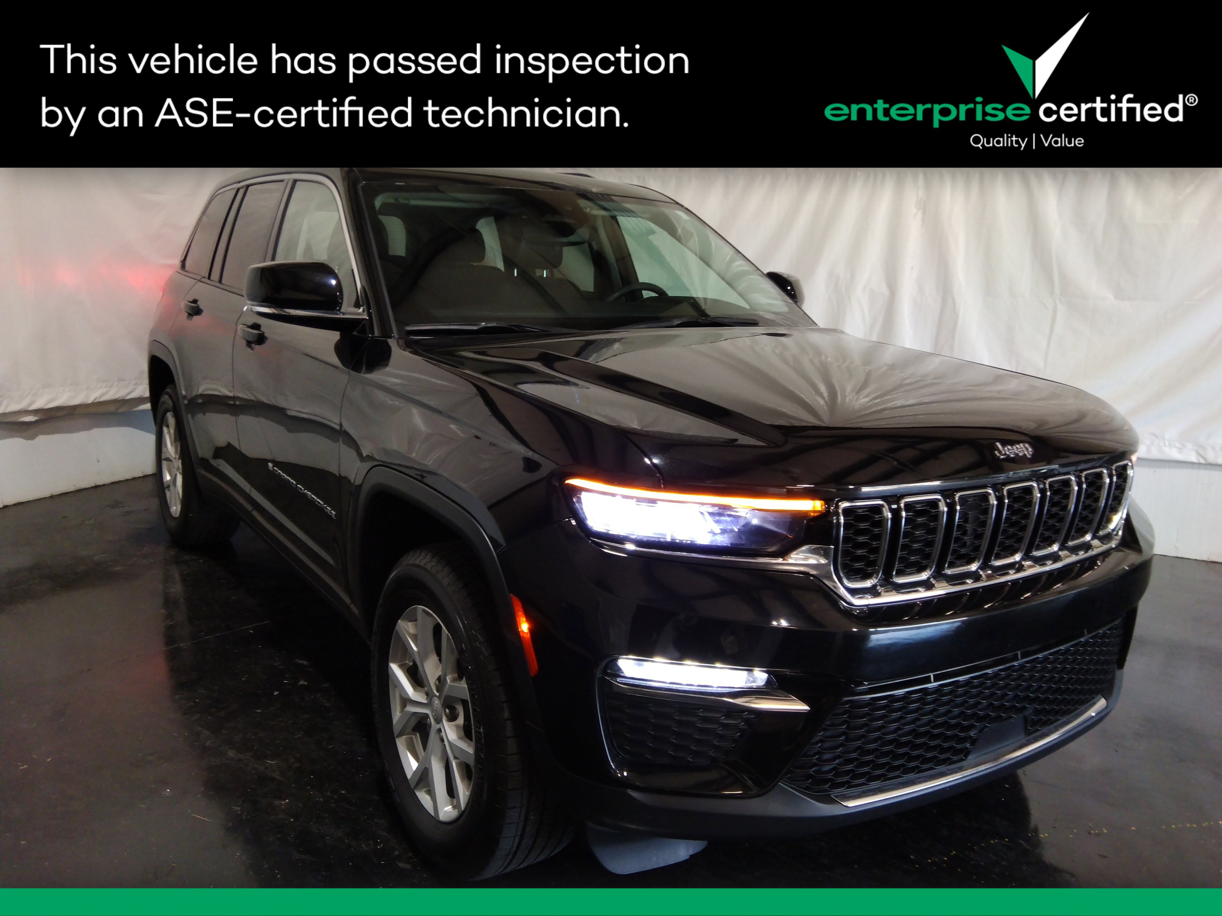 Used 2023 Jeep Grand Cherokee Limited 4x2