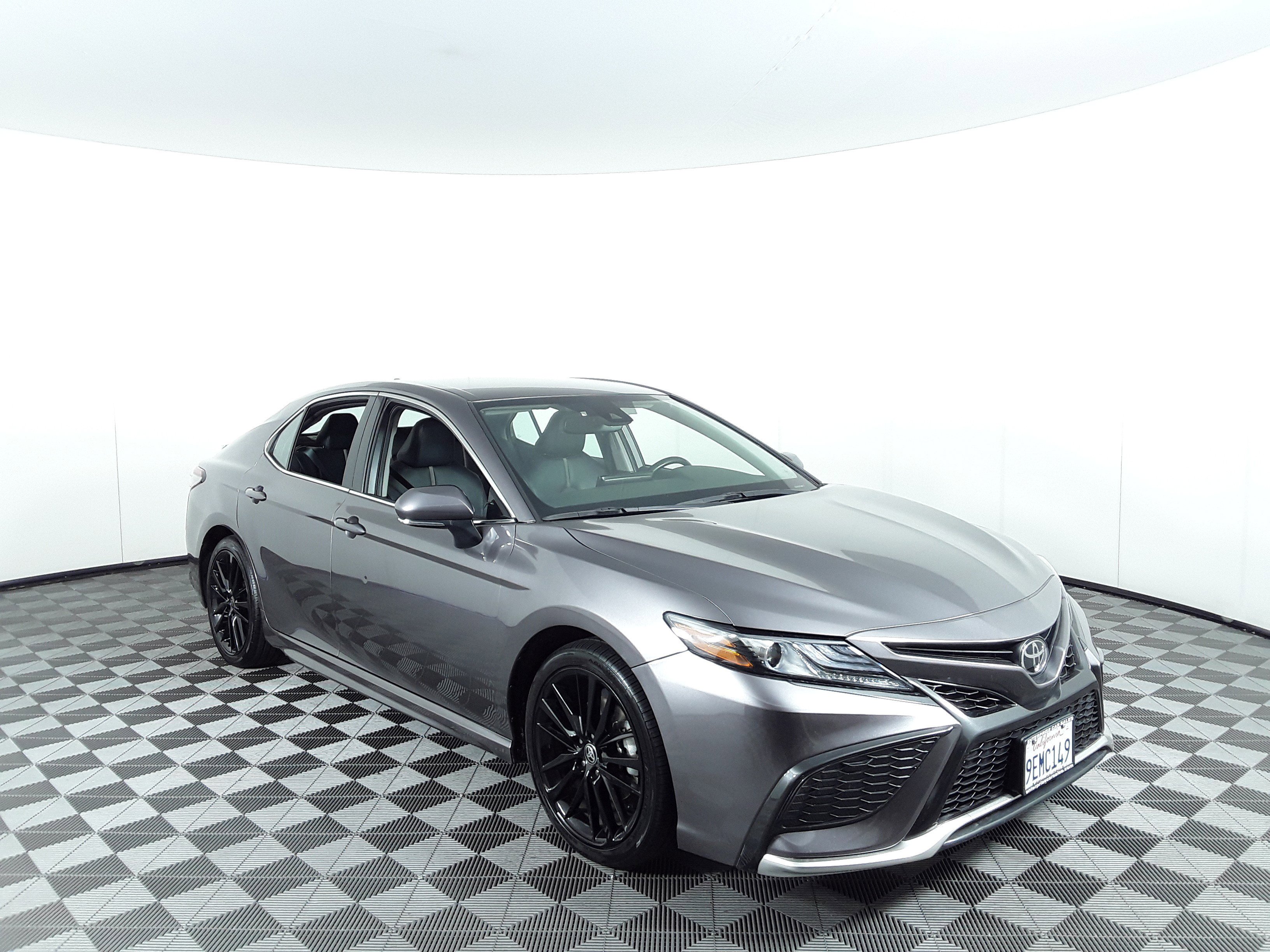 2023 Toyota Camry XSE Auto