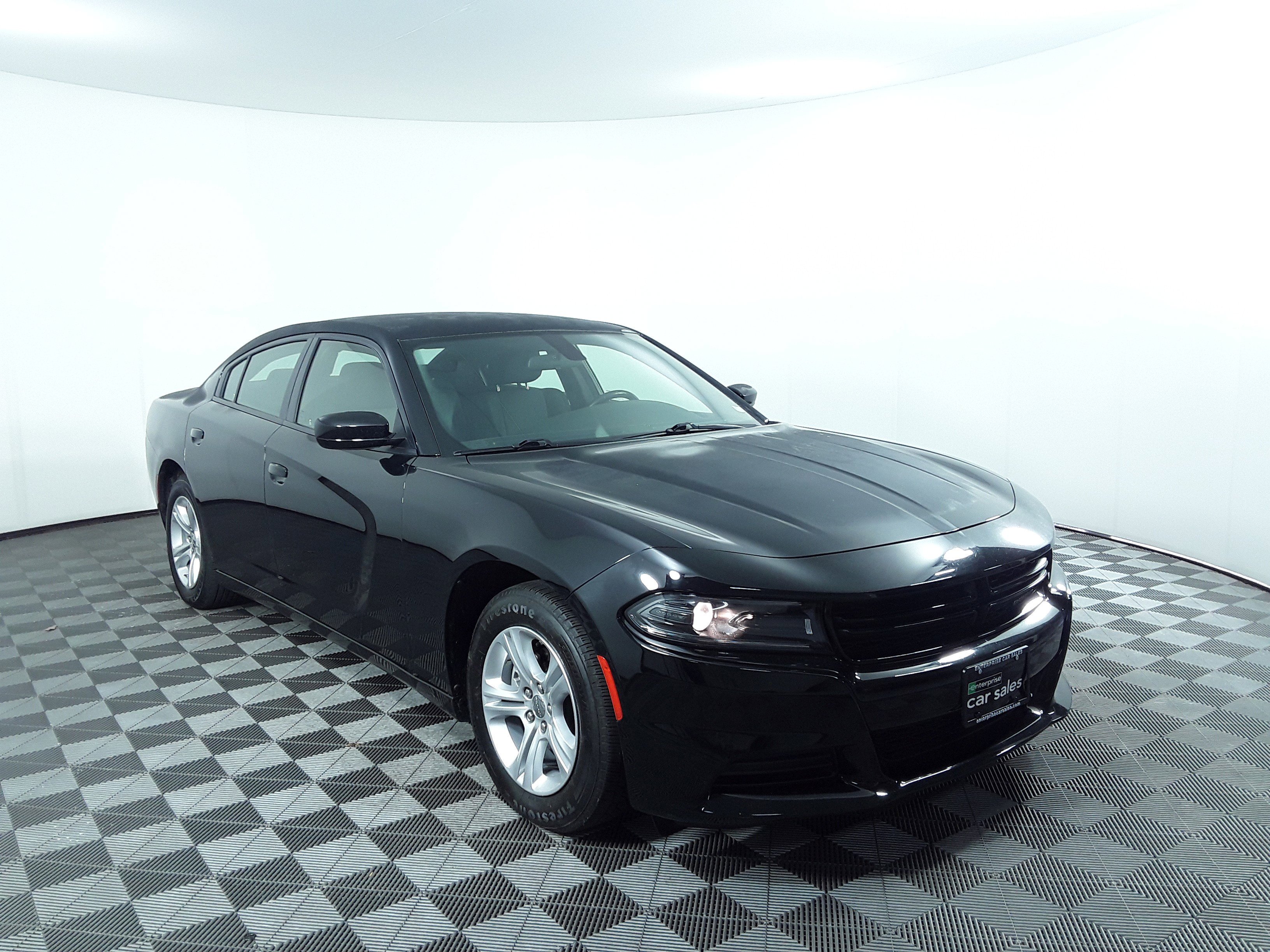 2022 Dodge Charger SXT RWD