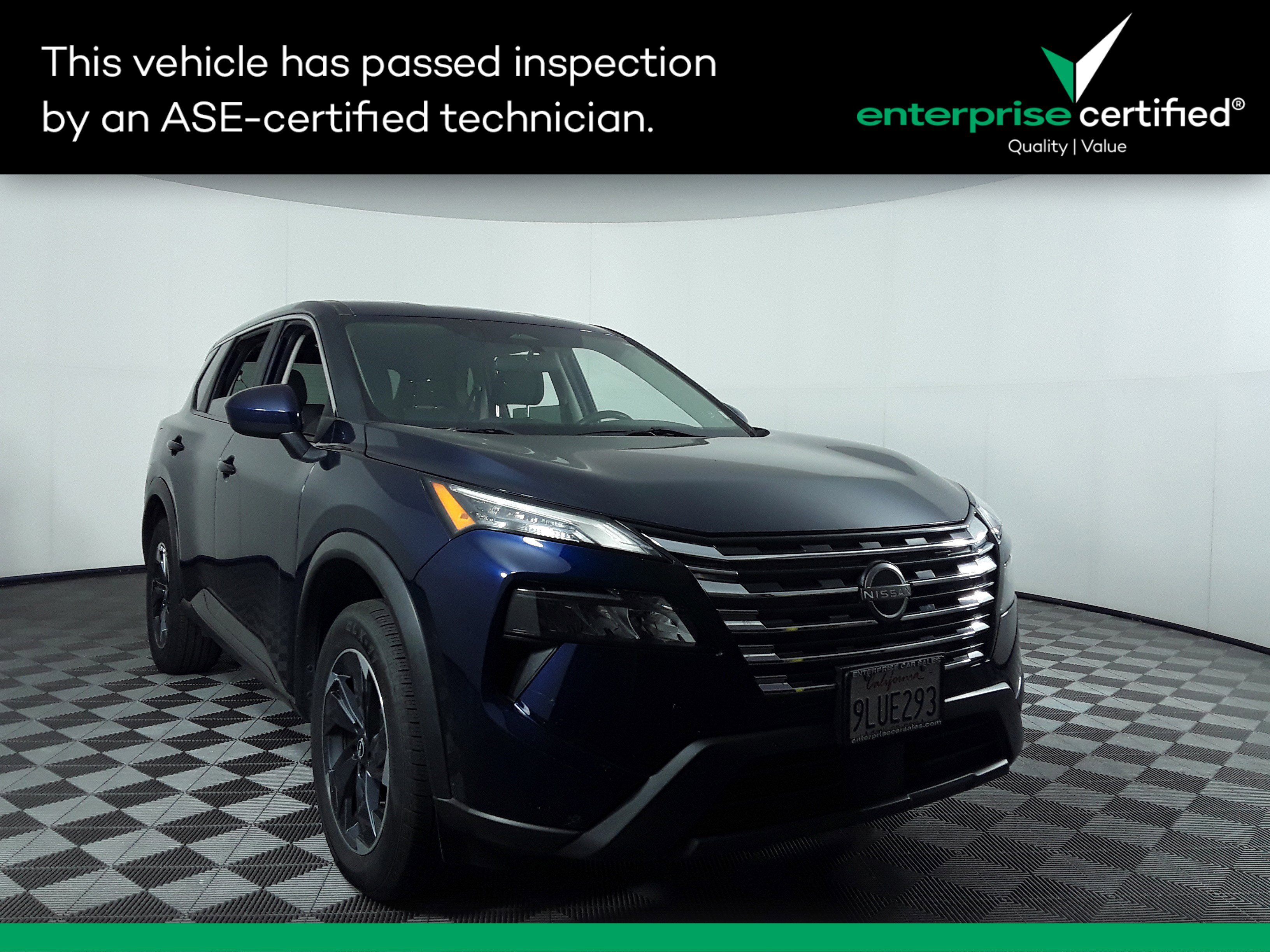 Used 2024 Nissan Rogue FWD SV