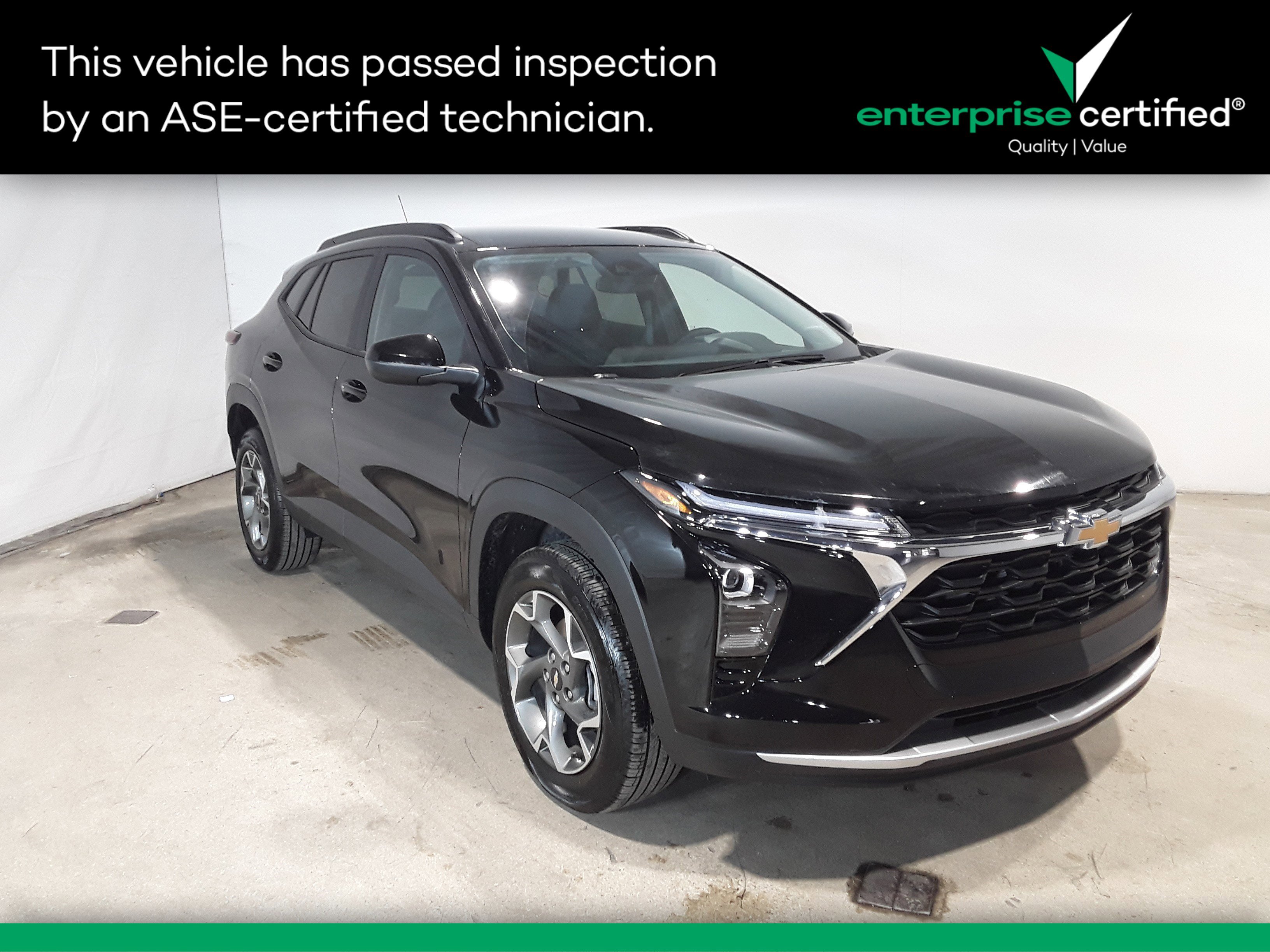 2025 Chevrolet Trax LT's photo