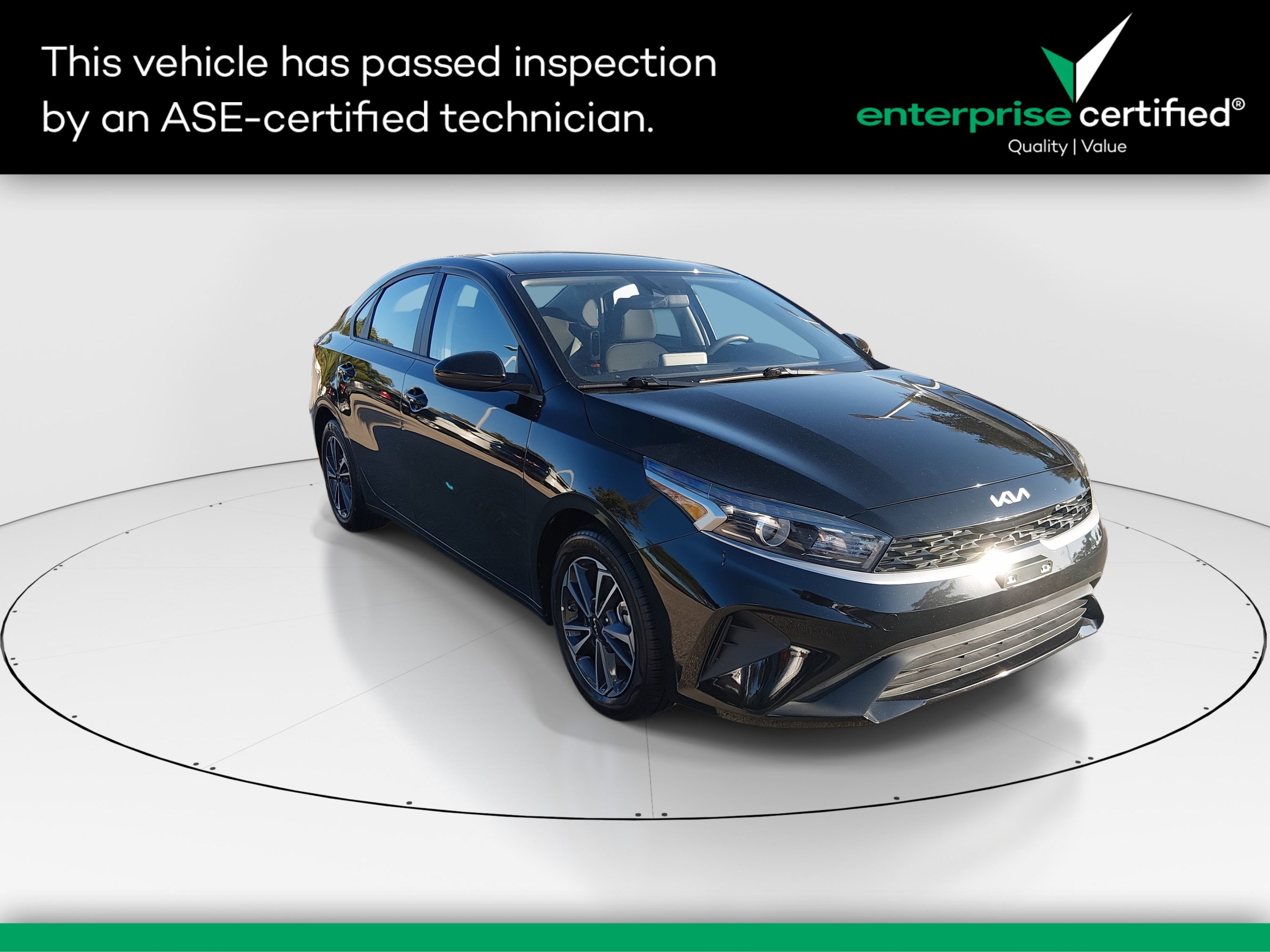 2024 Kia Forte LXS's photo