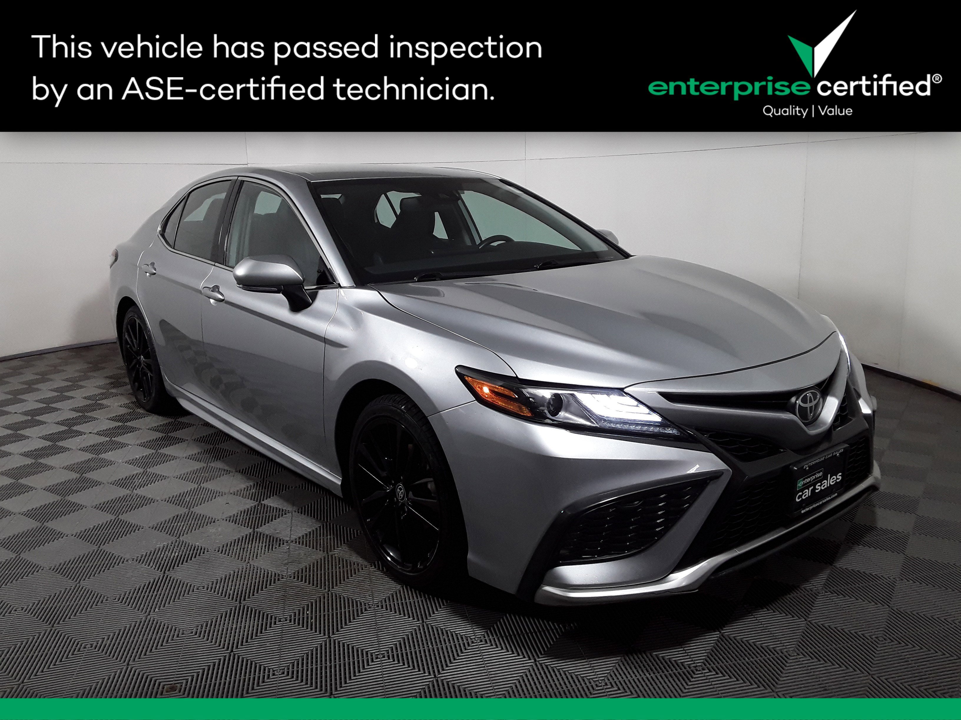 Used 2023 Toyota Camry XSE Auto