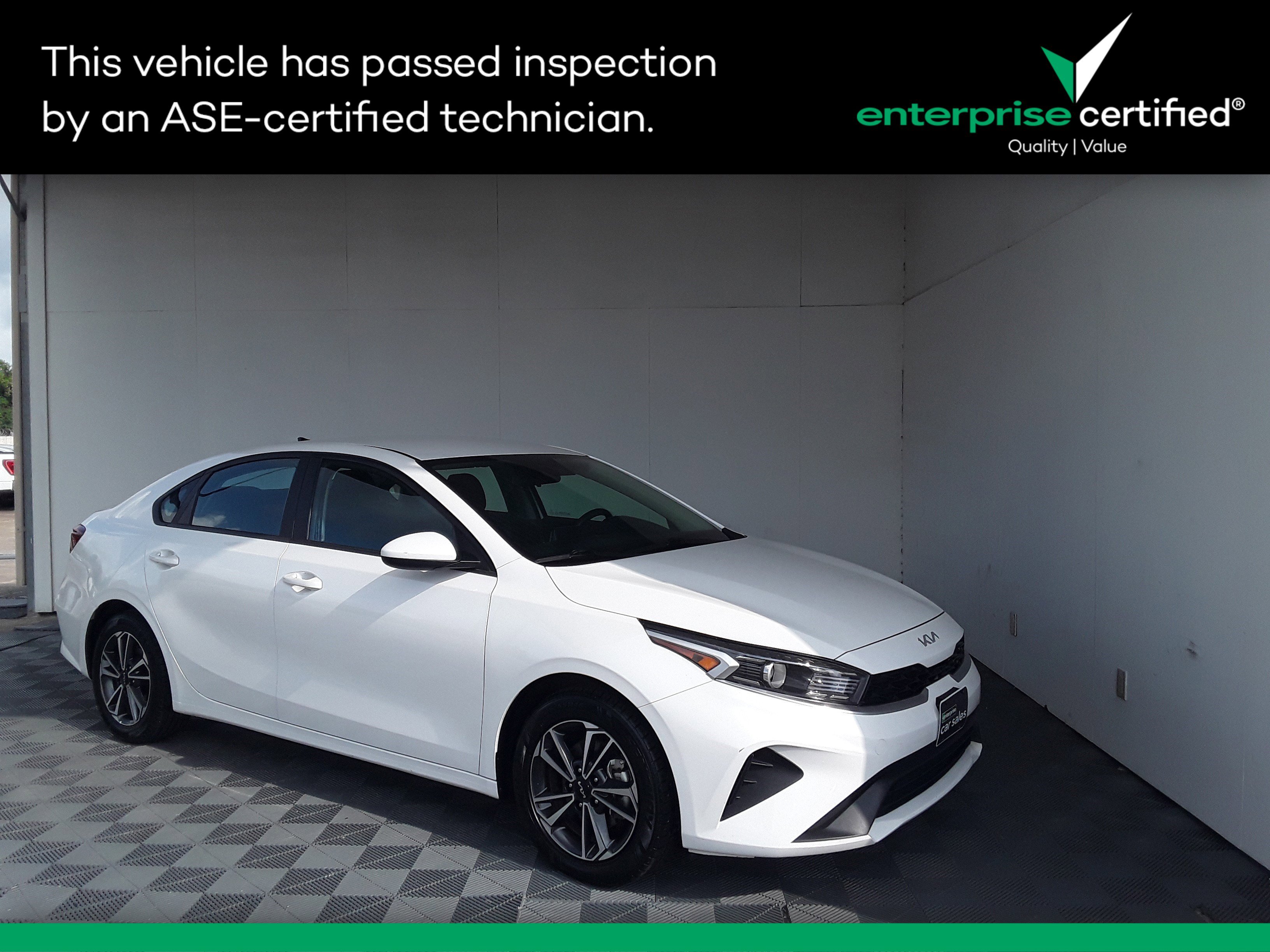 2023 Kia Forte LXS IVT