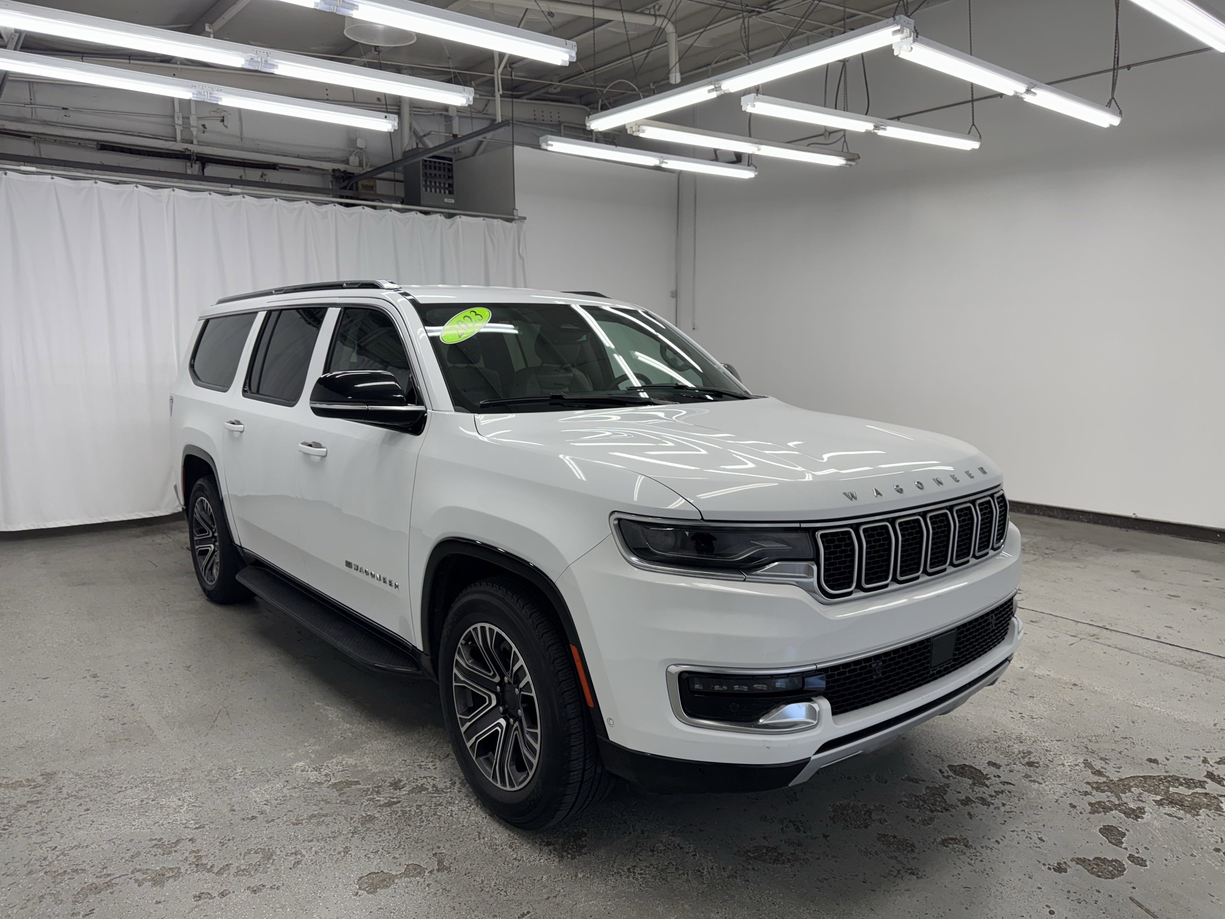 2023 Jeep Wagoneer L Series II 4x4