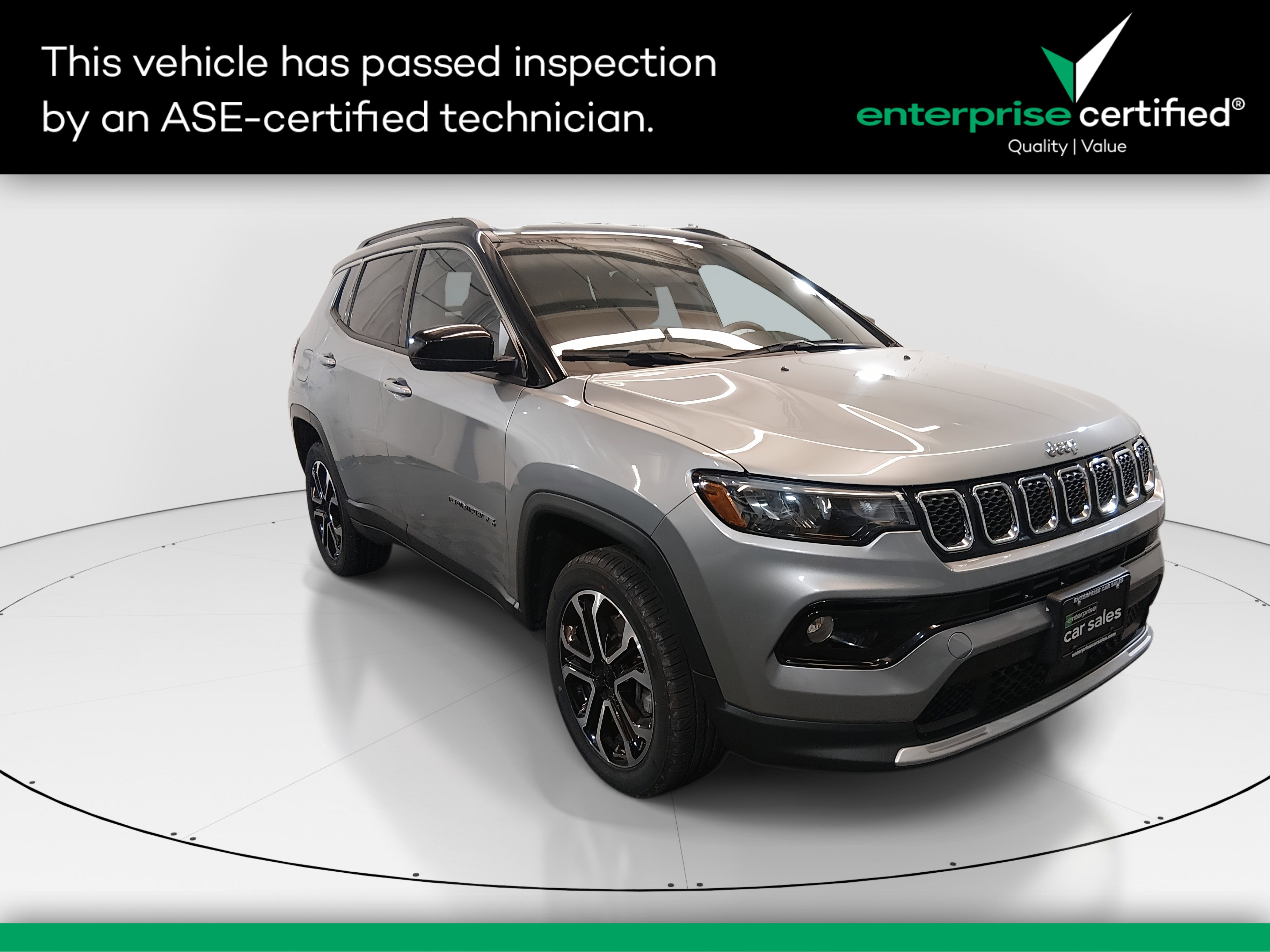 2023 Jeep Compass Limited's photo