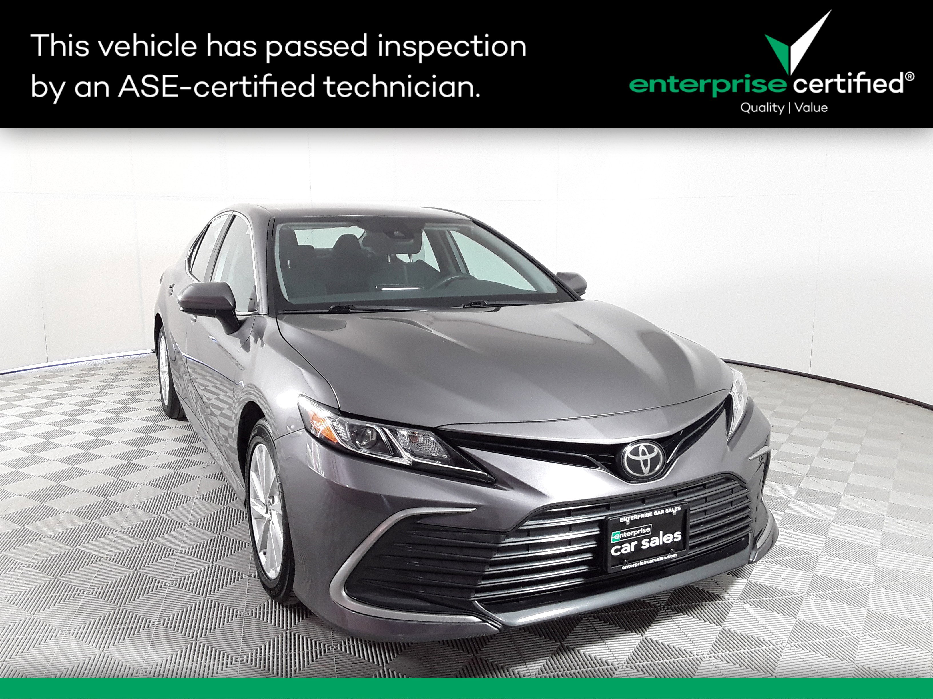2023 Toyota Camry LE Auto