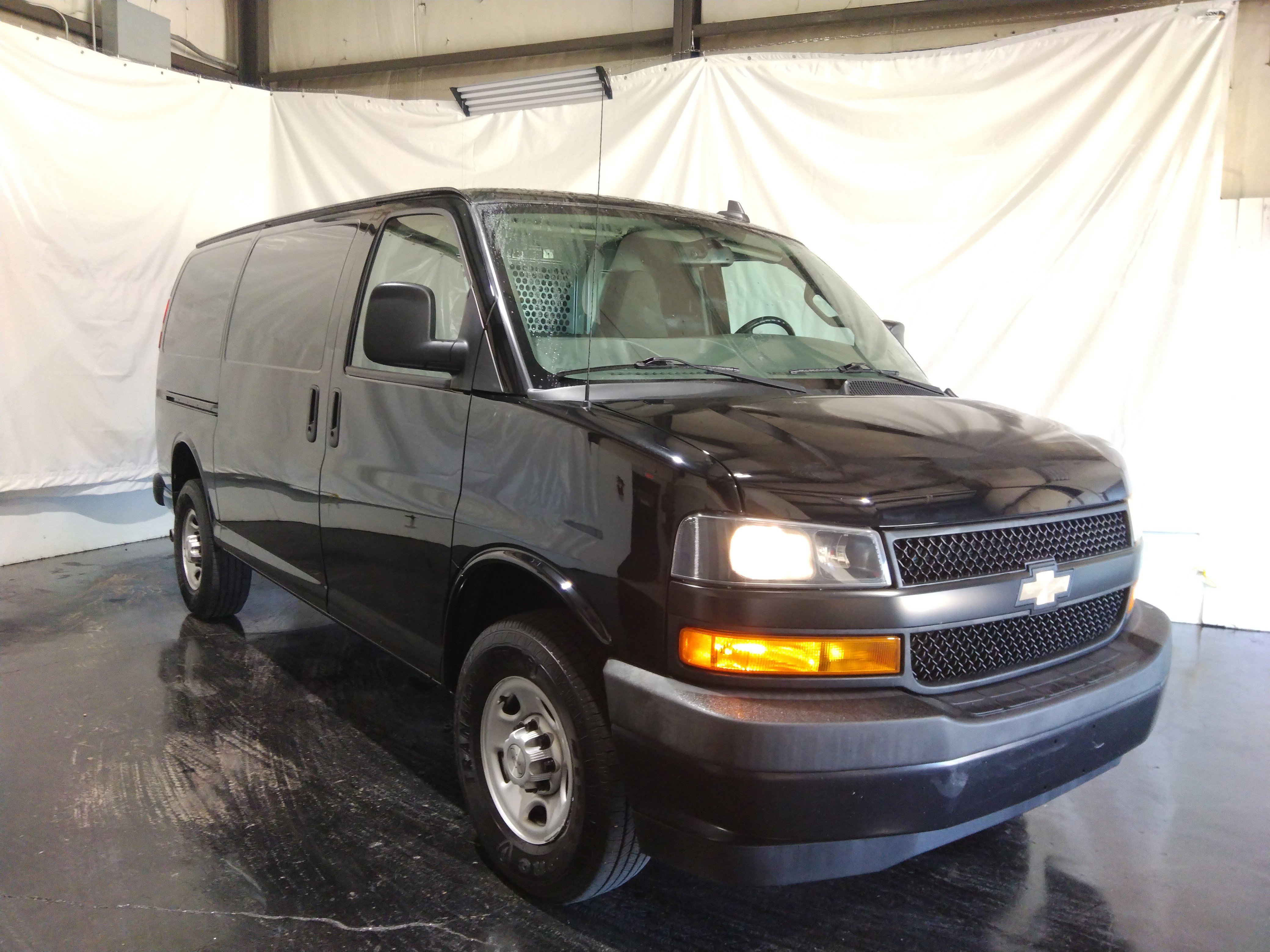 2020 Chevrolet Express Cargo Van RWD 2500 135