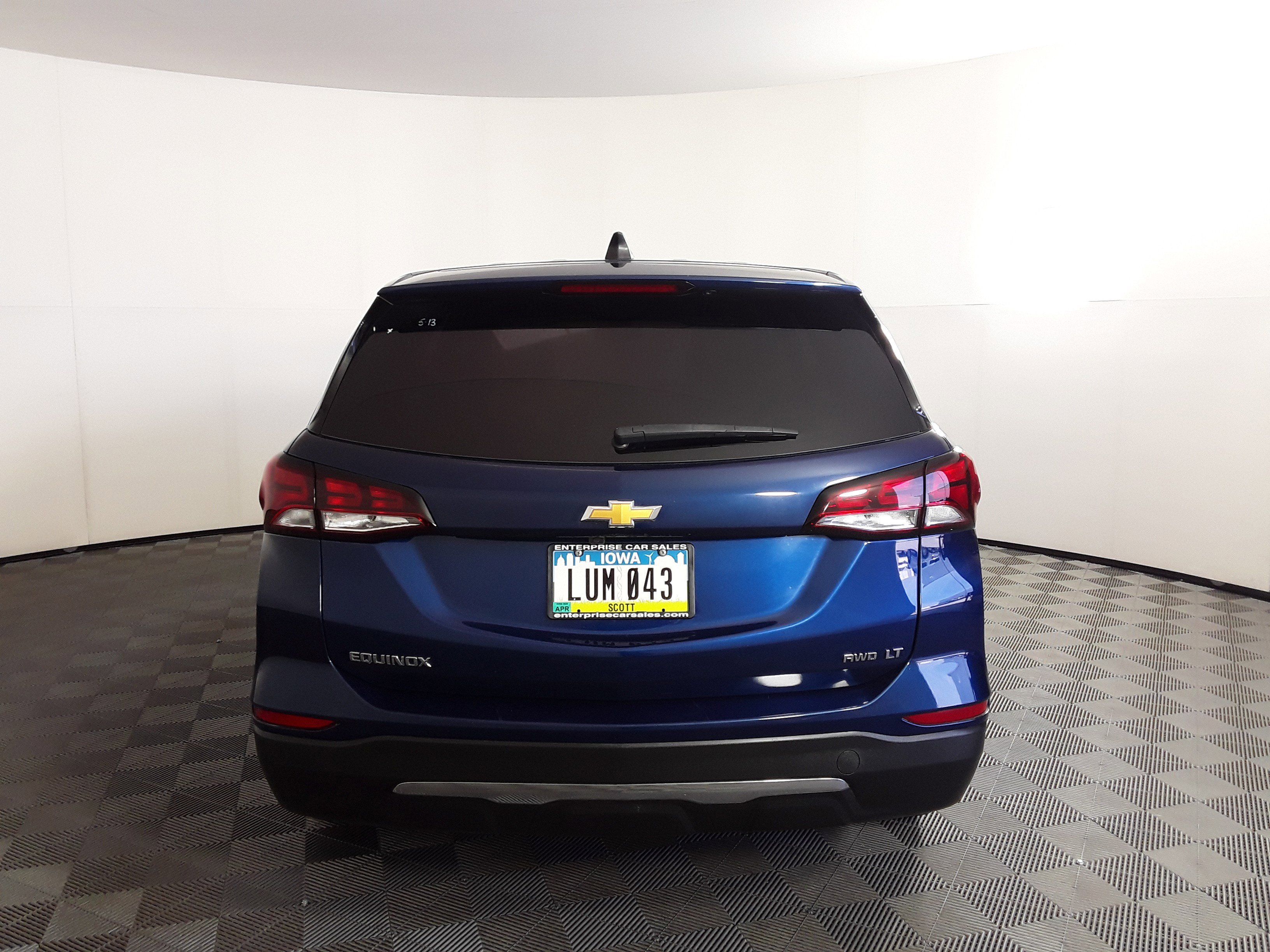 Image 6 of Used 2022 Chevrolet Equinox LT AWD 4dr