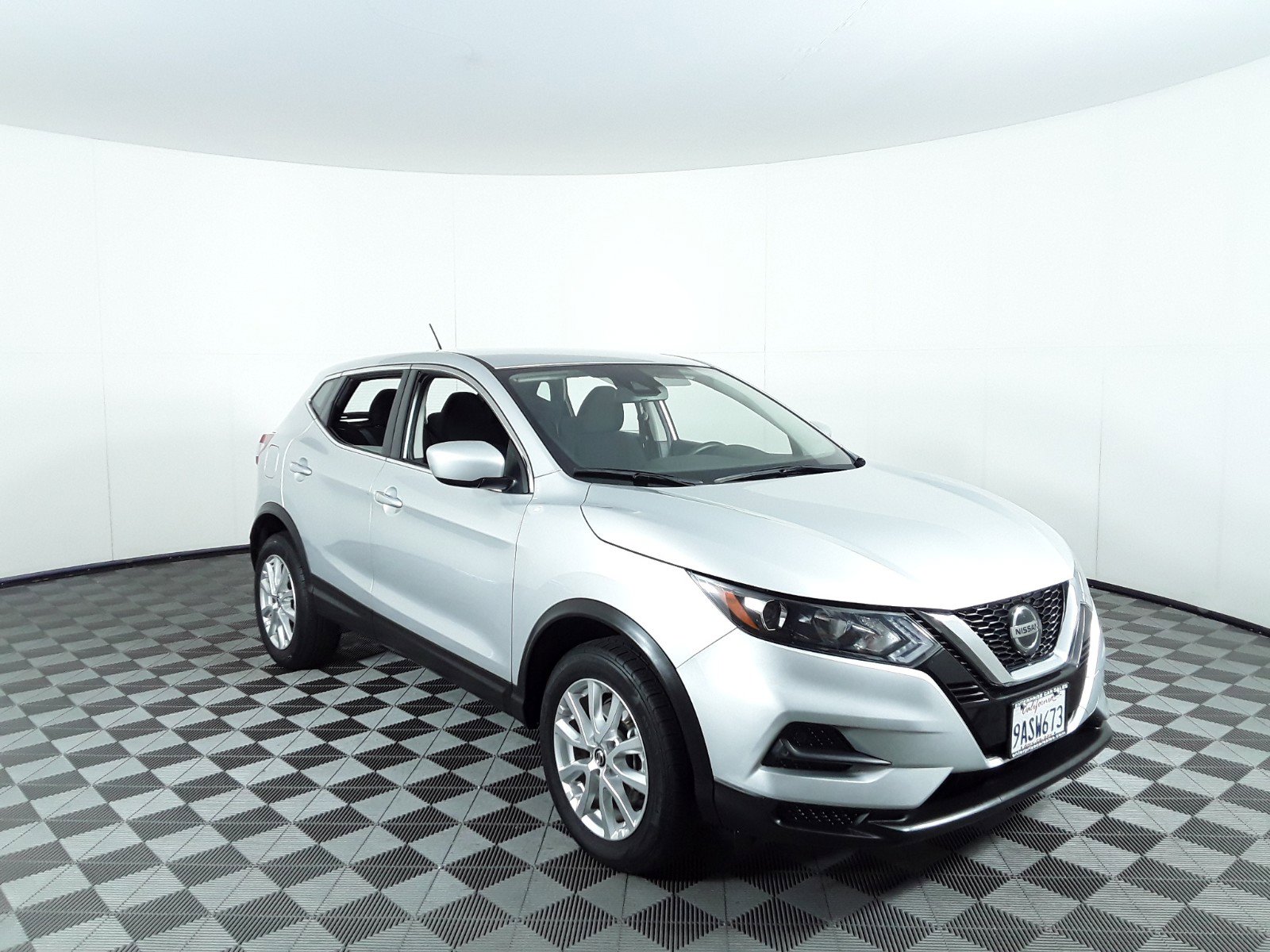 2022 Nissan Rogue Sport FWD S