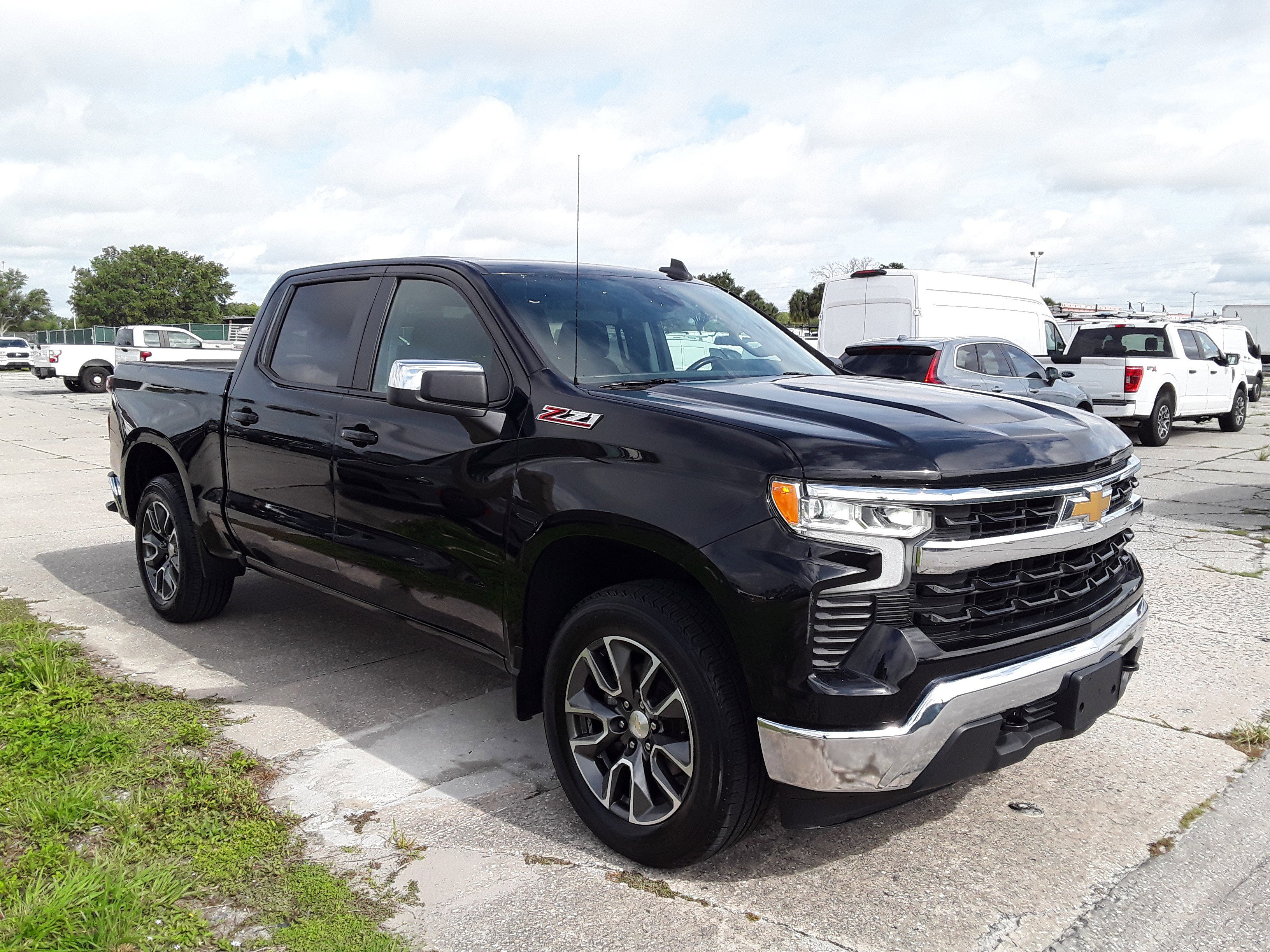 2022 Chevrolet Silverado 1500 4WD Crew Cab 147