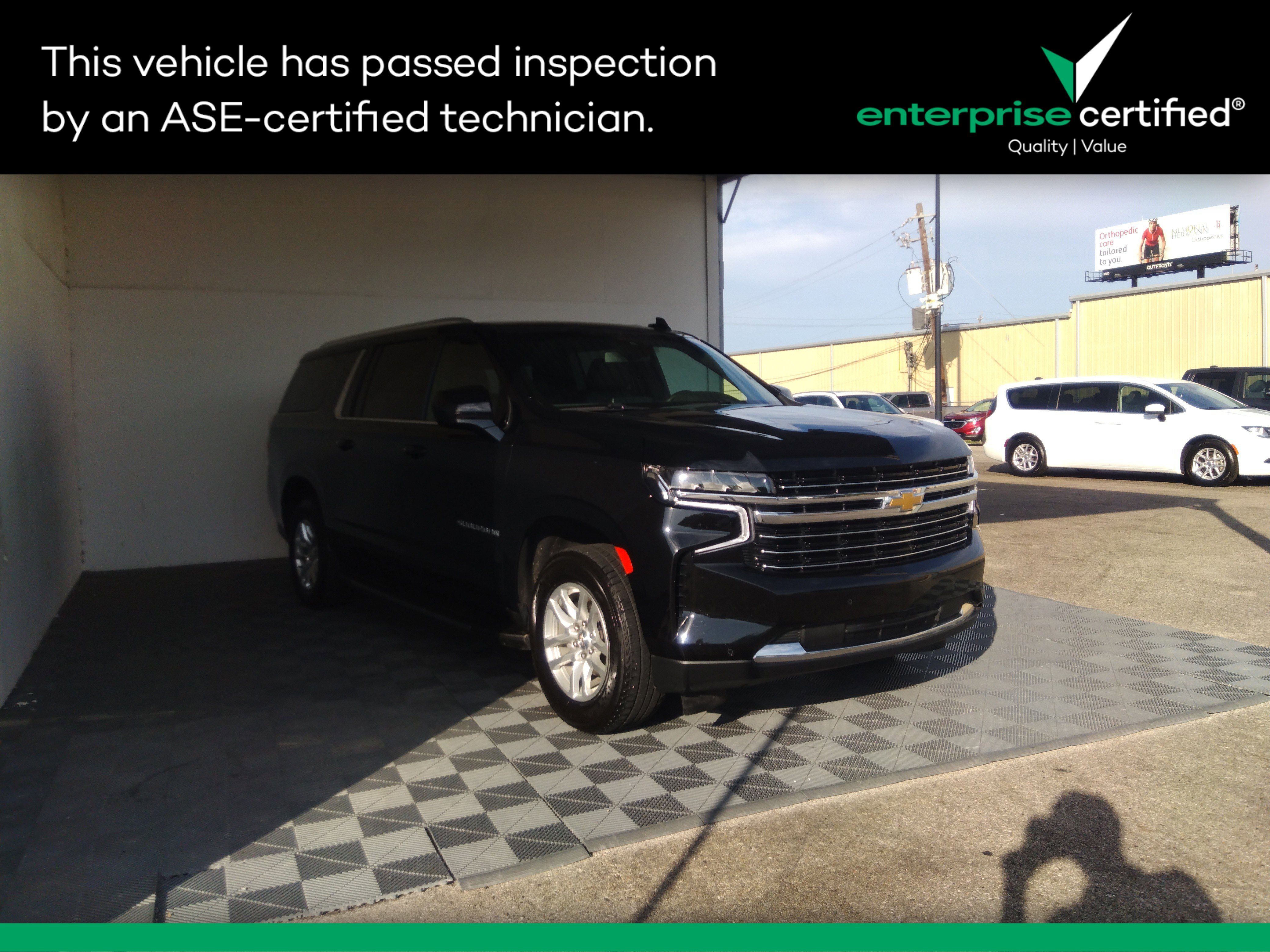 2023 Chevrolet Suburban 2WD 4dr LT