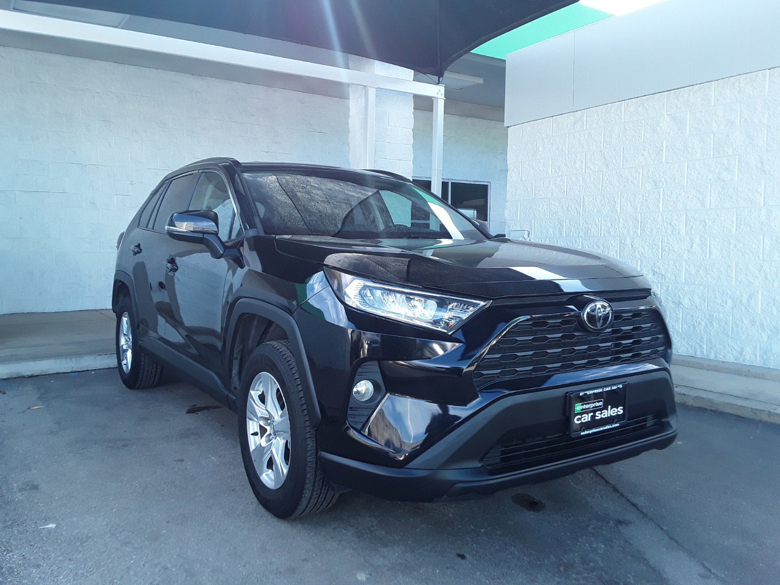 2021 Toyota RAV4 XLE FWD