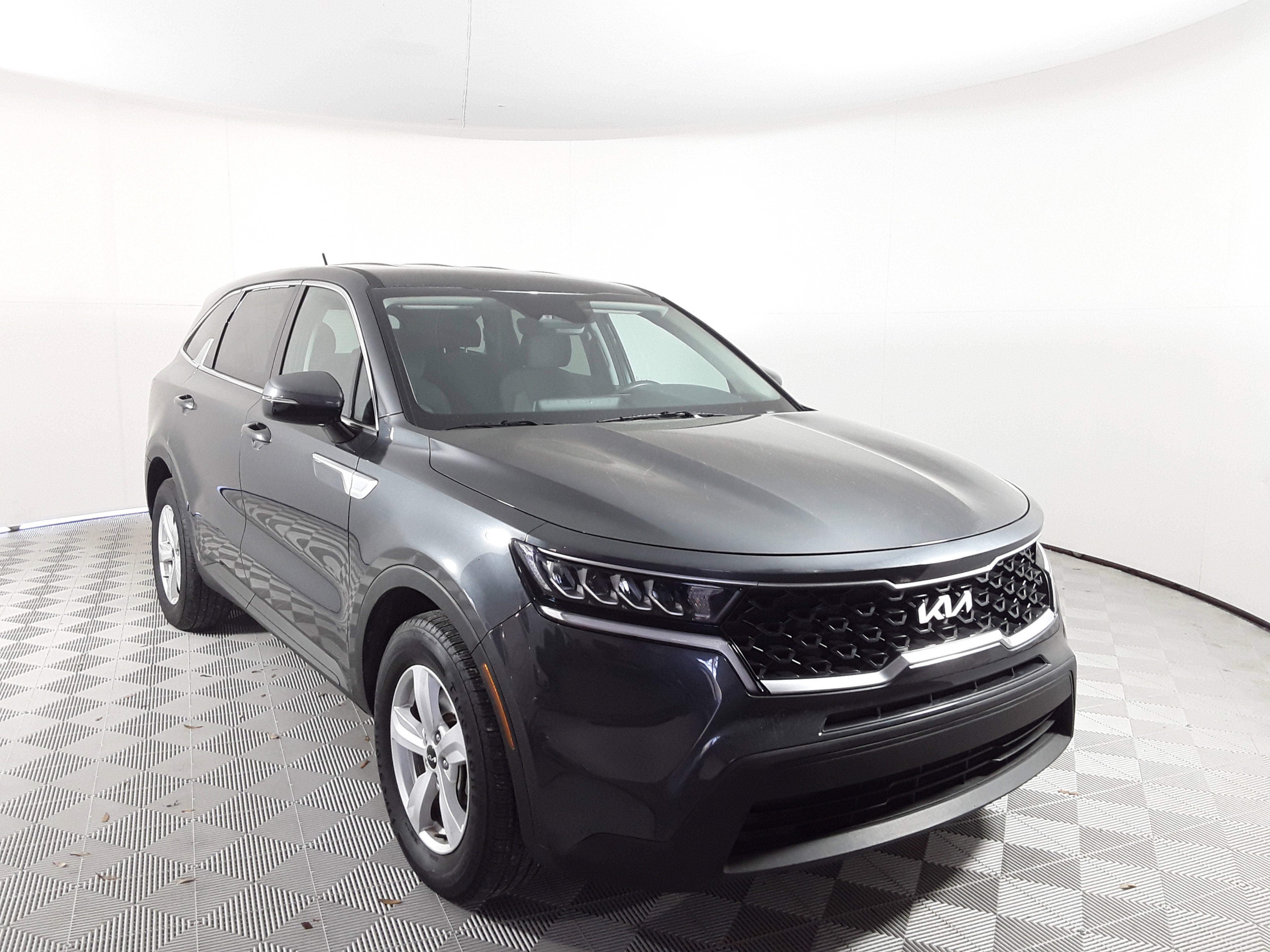 2022 Kia Sorento LX FWD