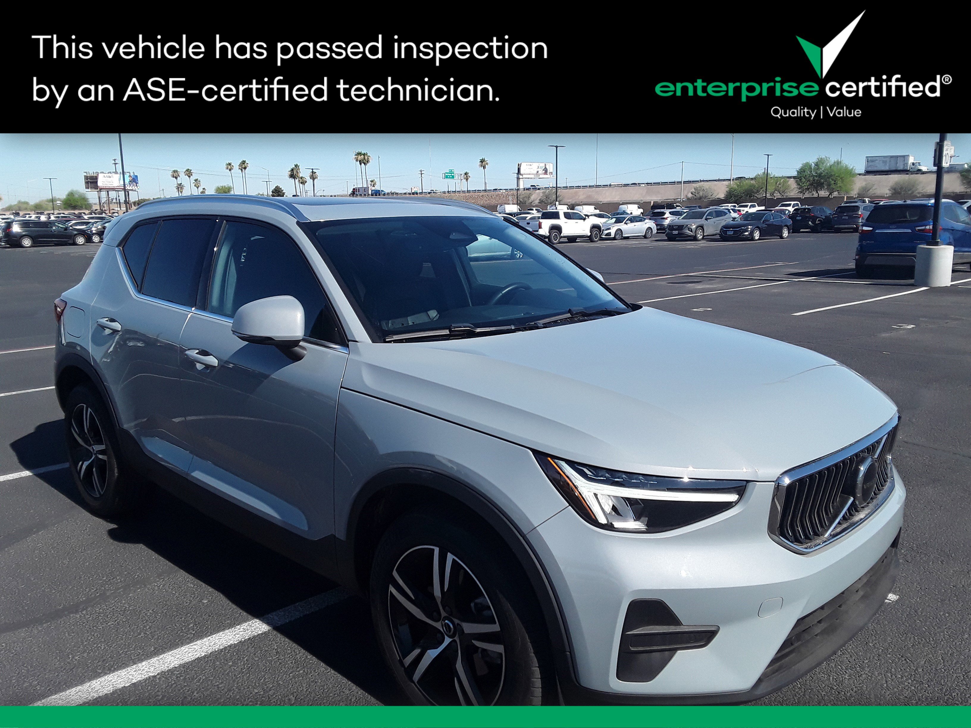 Used 2024 Volvo XC40 B5 AWD Core Bright Theme