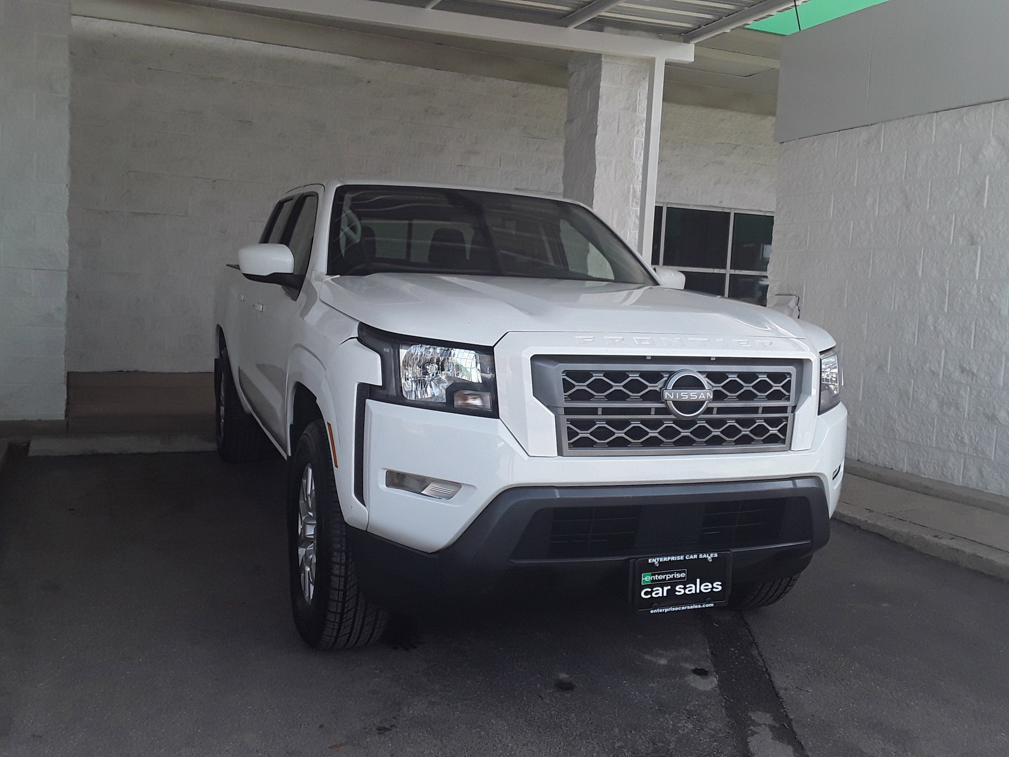 2023 Nissan Frontier Crew Cab 4x2 SV Auto