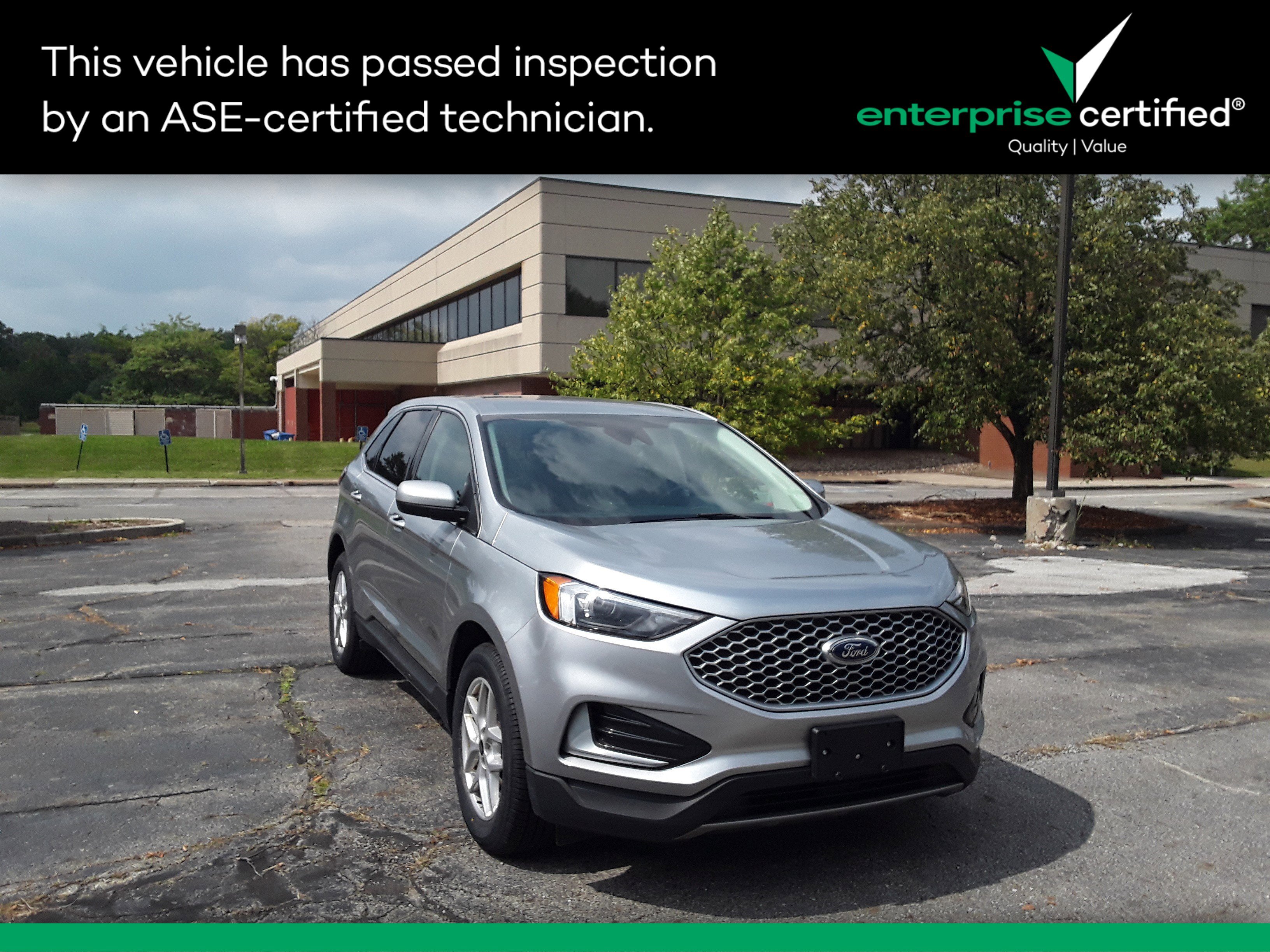 Used 2023 Ford Edge SEL AWD