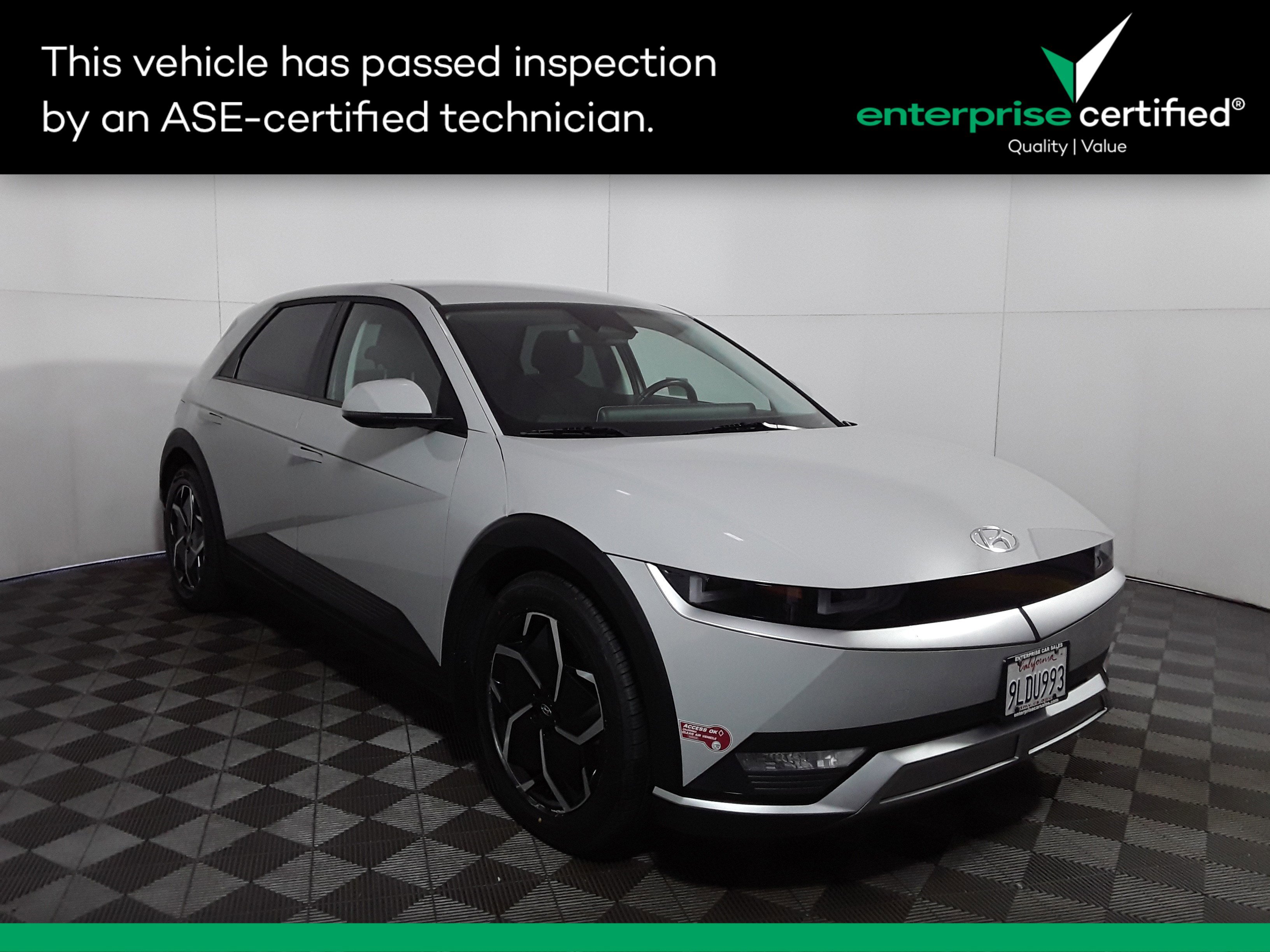 2024 Hyundai IONIQ 5 SEL's photo