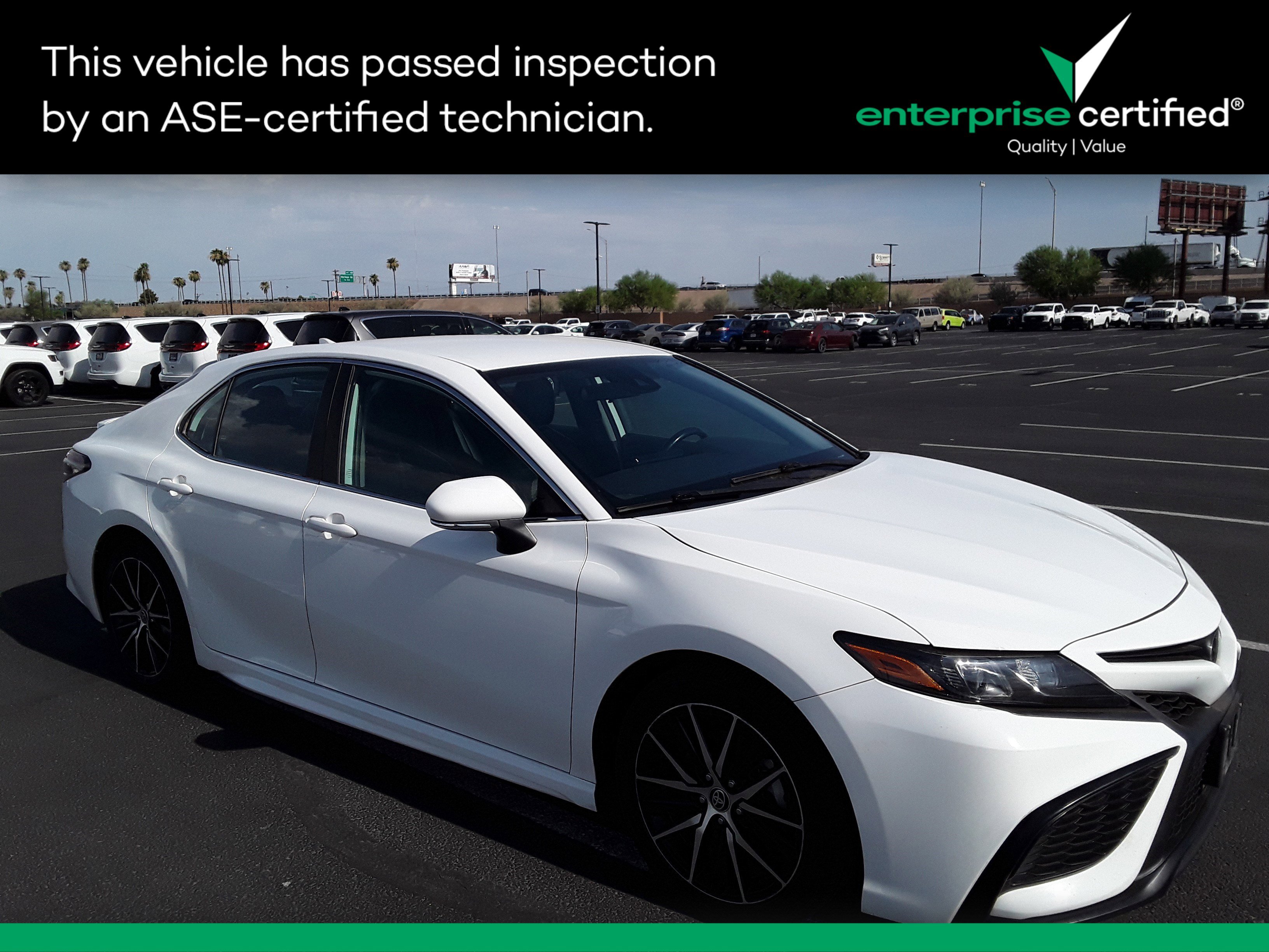 Used 2022 Toyota Camry SE Auto