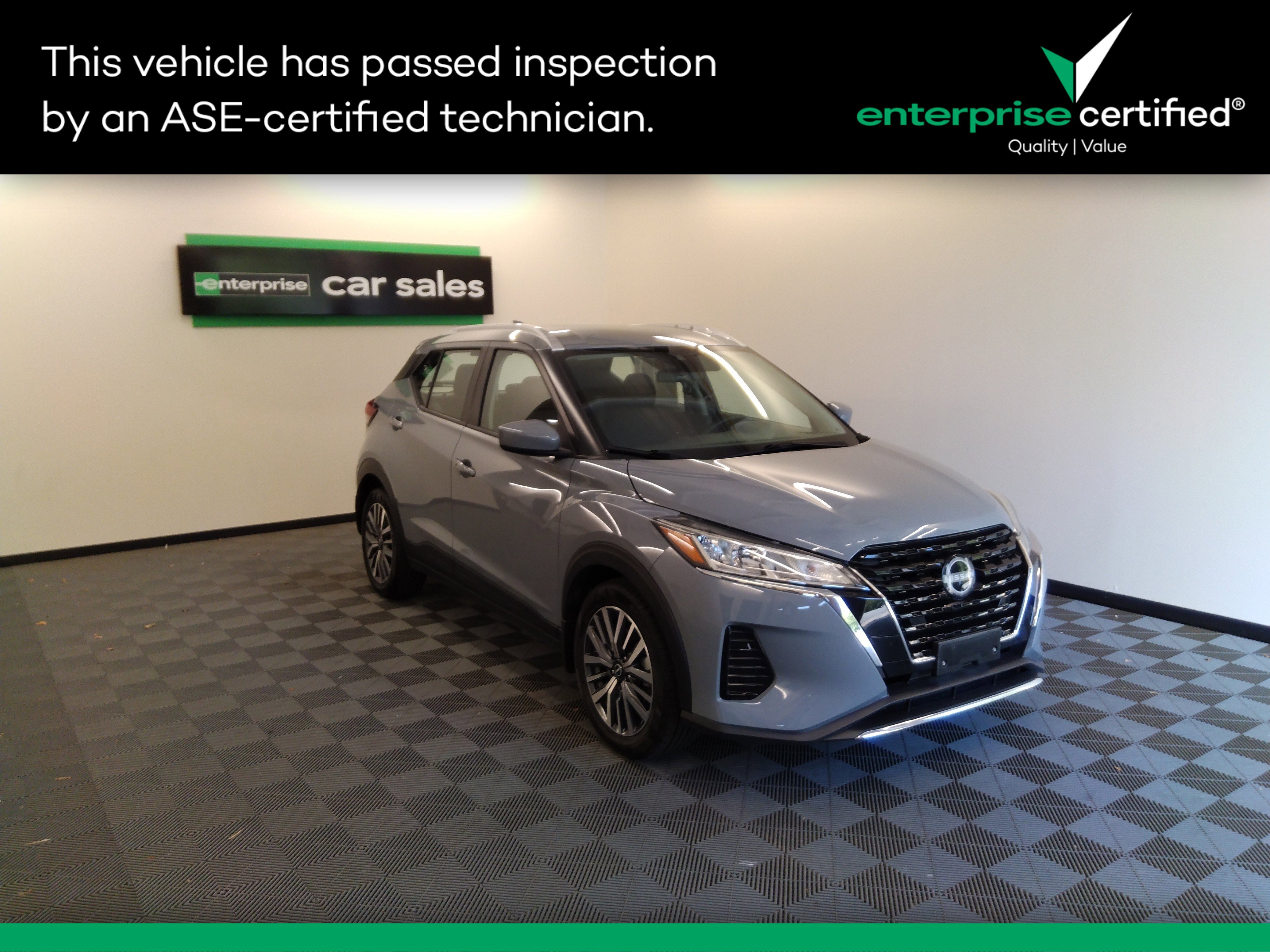 Used 2023 Nissan Kicks SV FWD