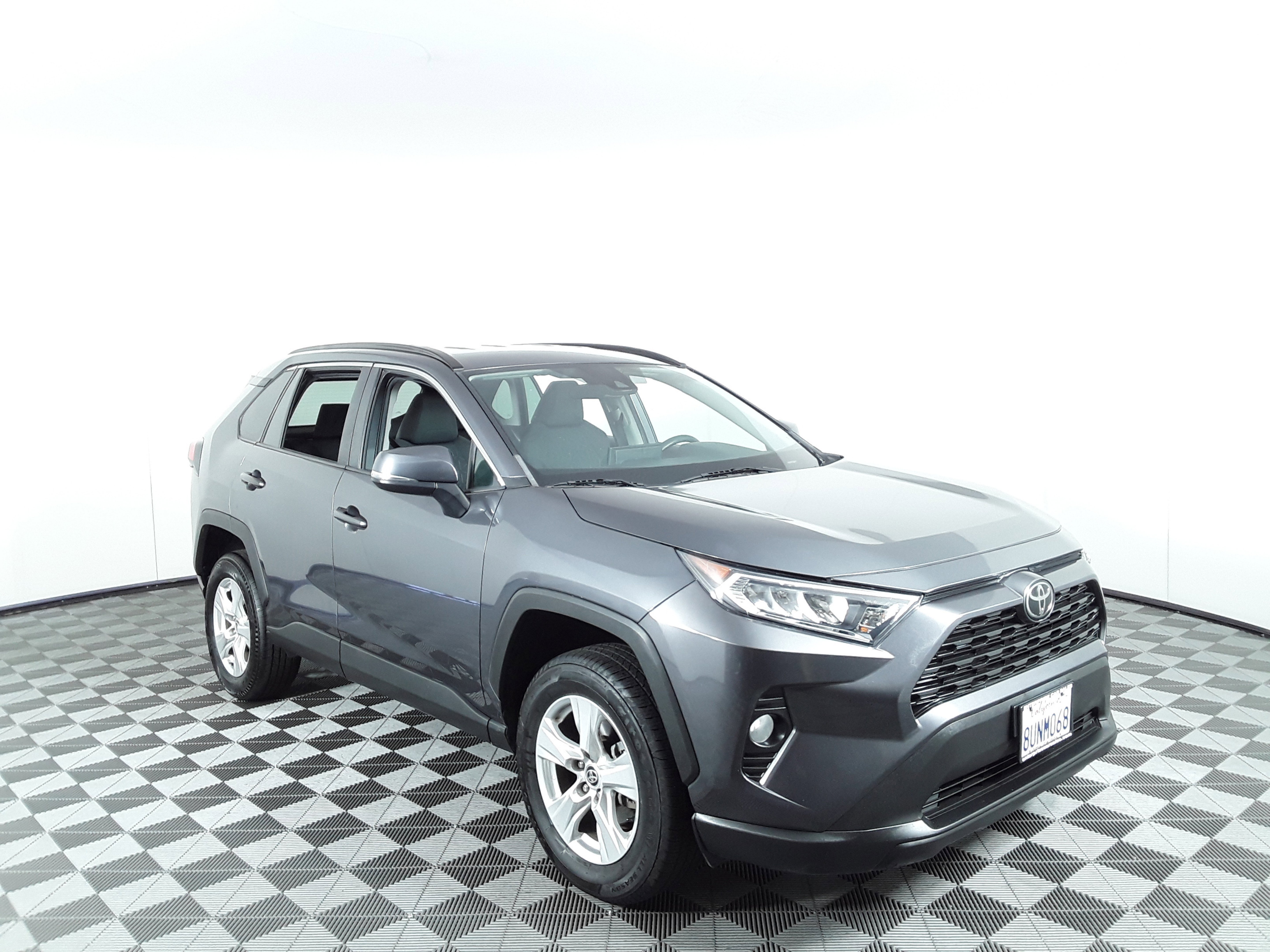 Used 2021 Toyota RAV4 XLE FWD