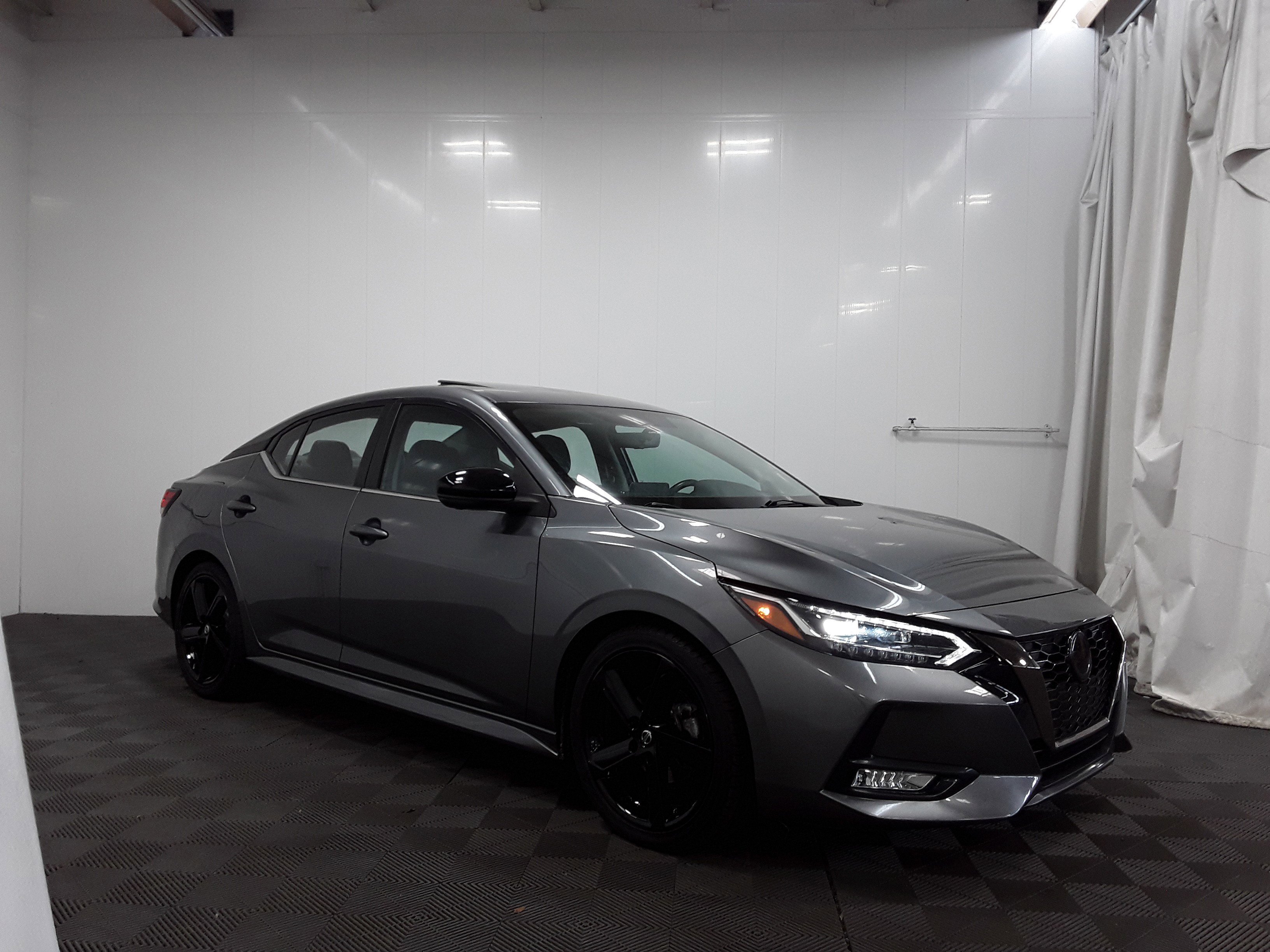 2022 Nissan Sentra SR CVT