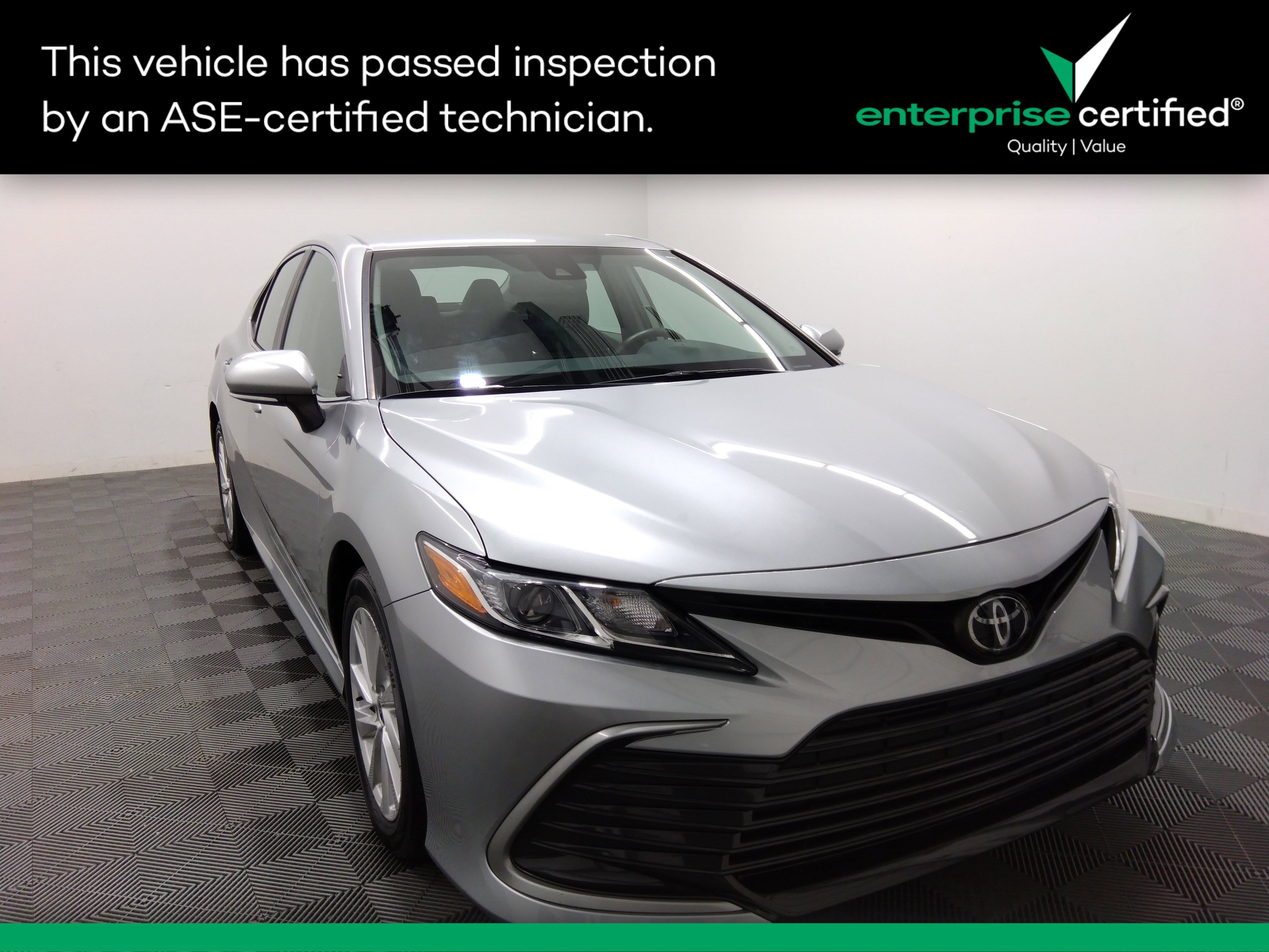 2022 Toyota Camry LE Auto