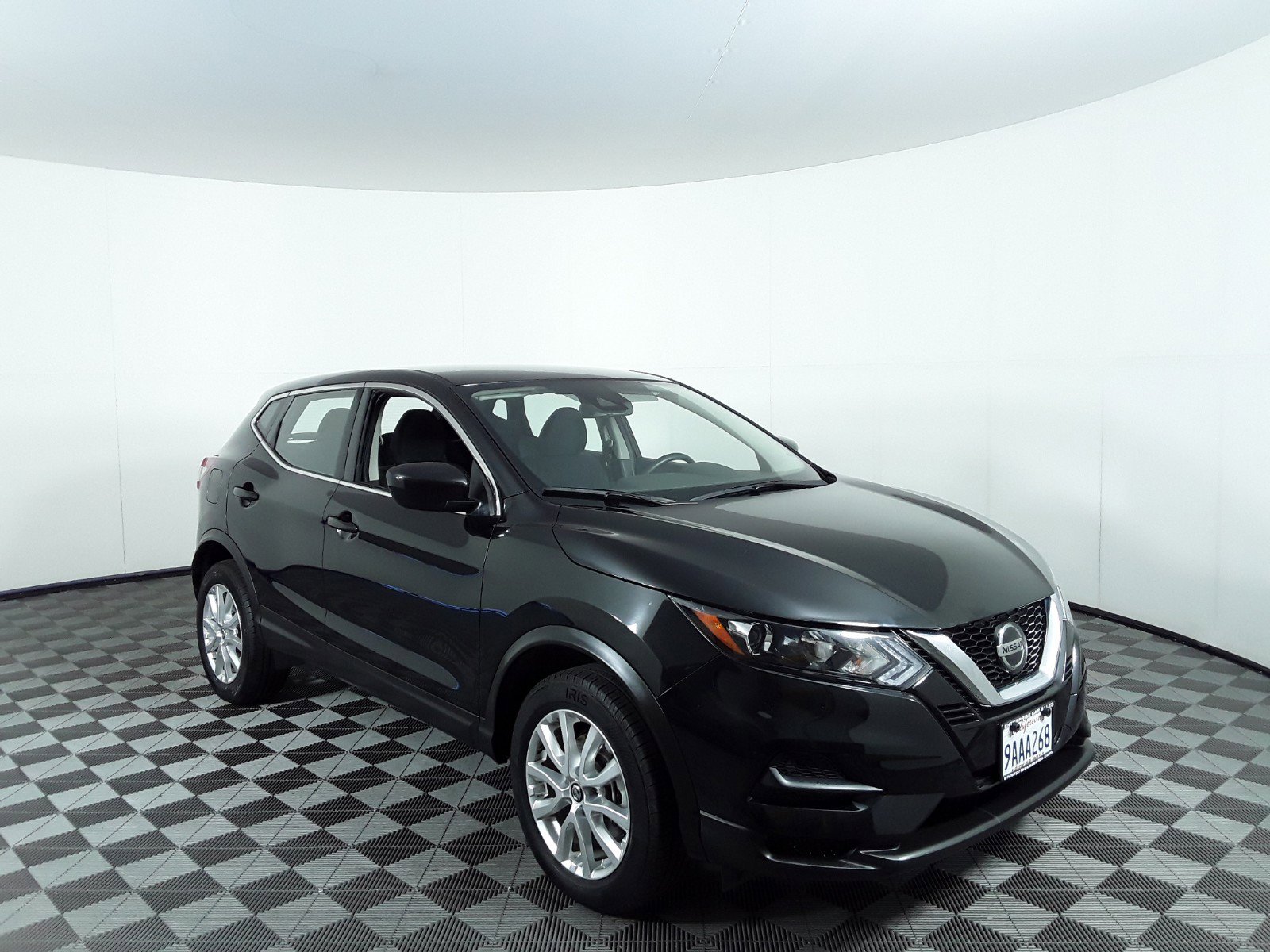 2022 Nissan Rogue Sport FWD S