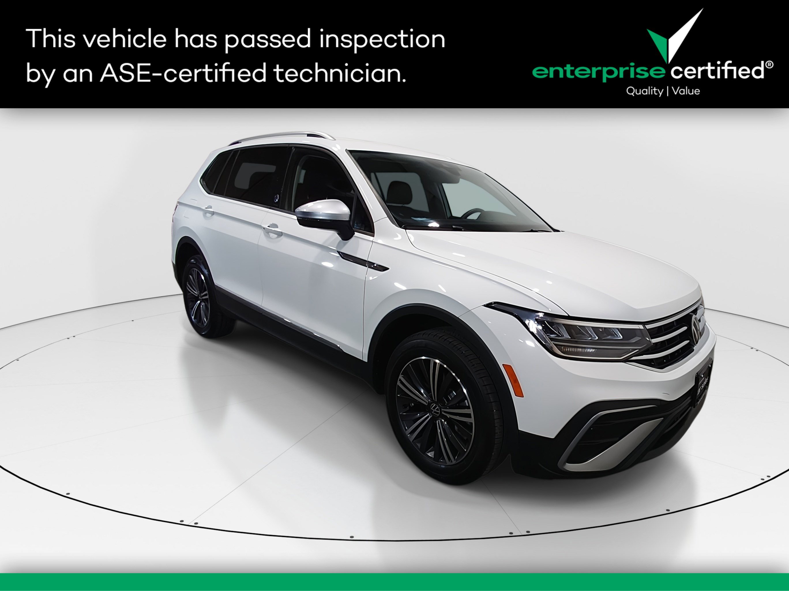 2024 Volkswagen Tiguan Wolfsburg Edition's photo