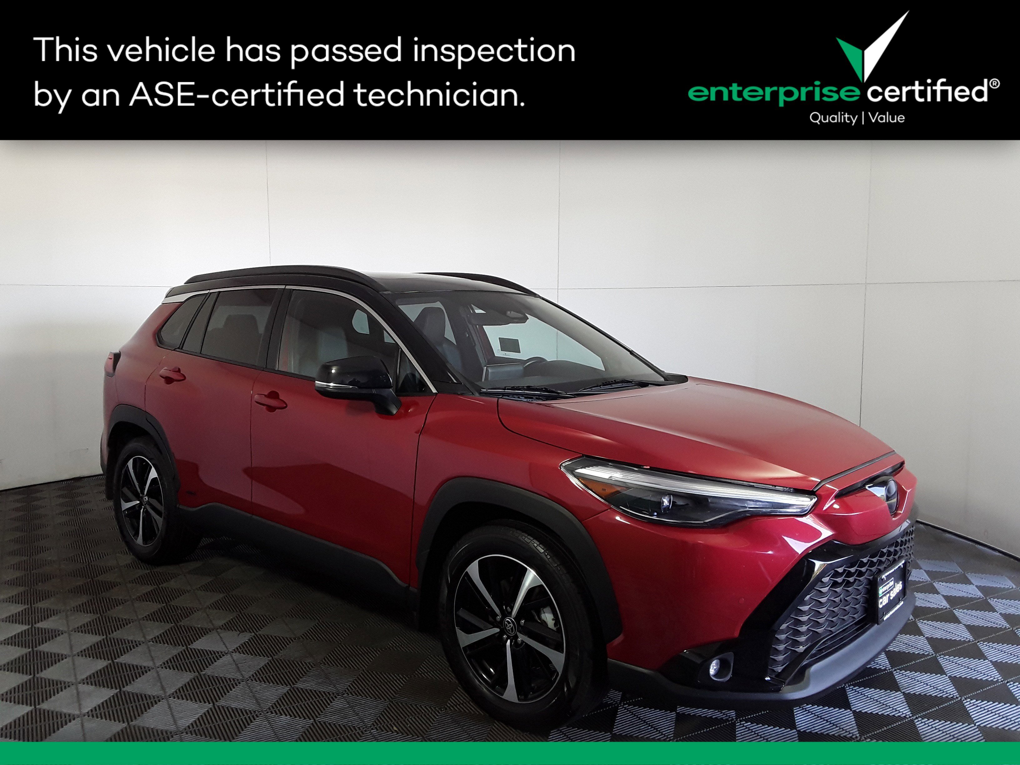 Used 2023 Toyota Corolla Cross Hybrid XSE 4WD