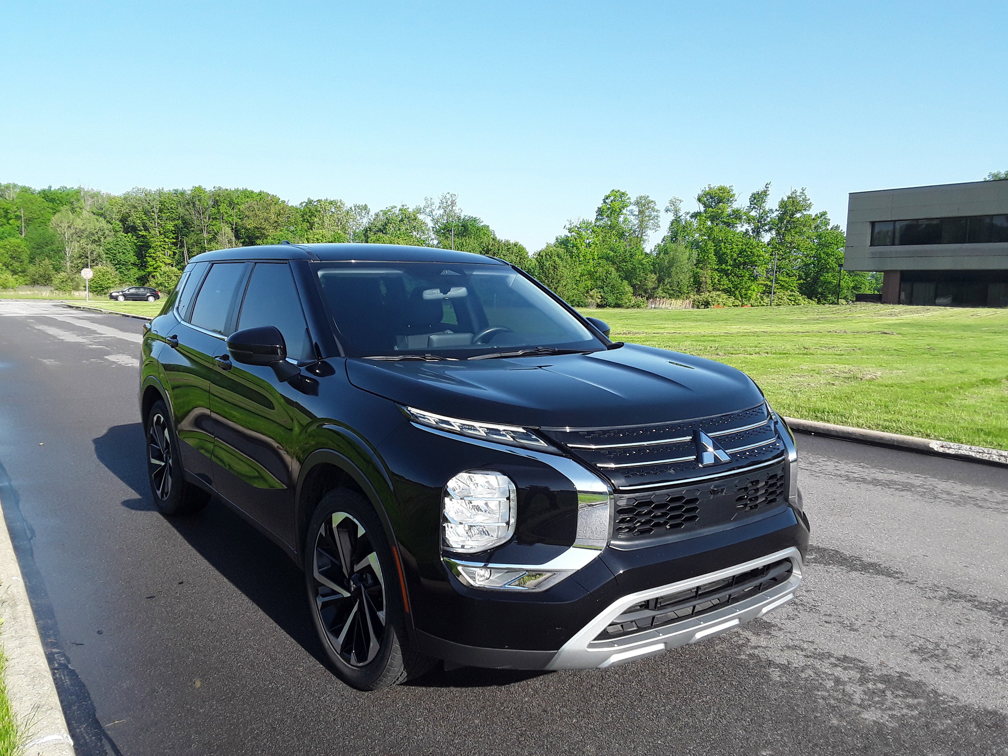 2023 Mitsubishi Outlander SE Special Edition FWD
