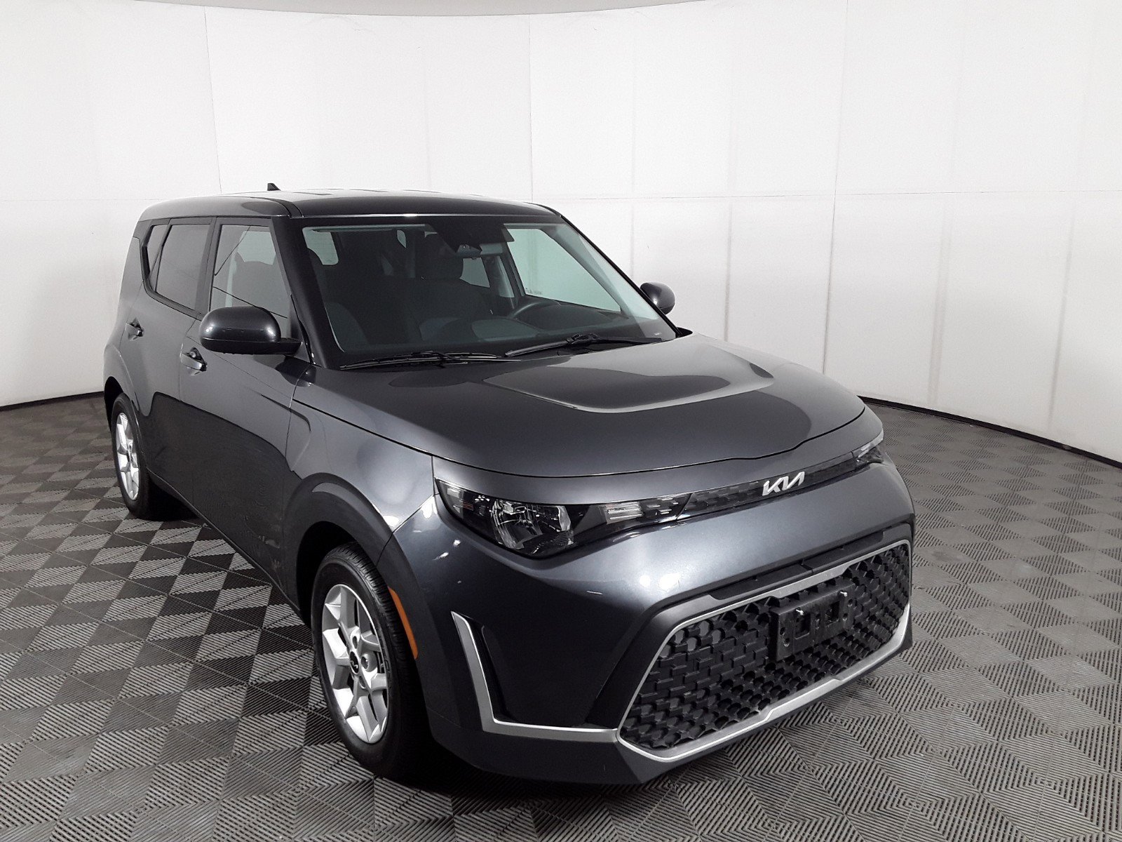 2024 Kia Soul LX IVT