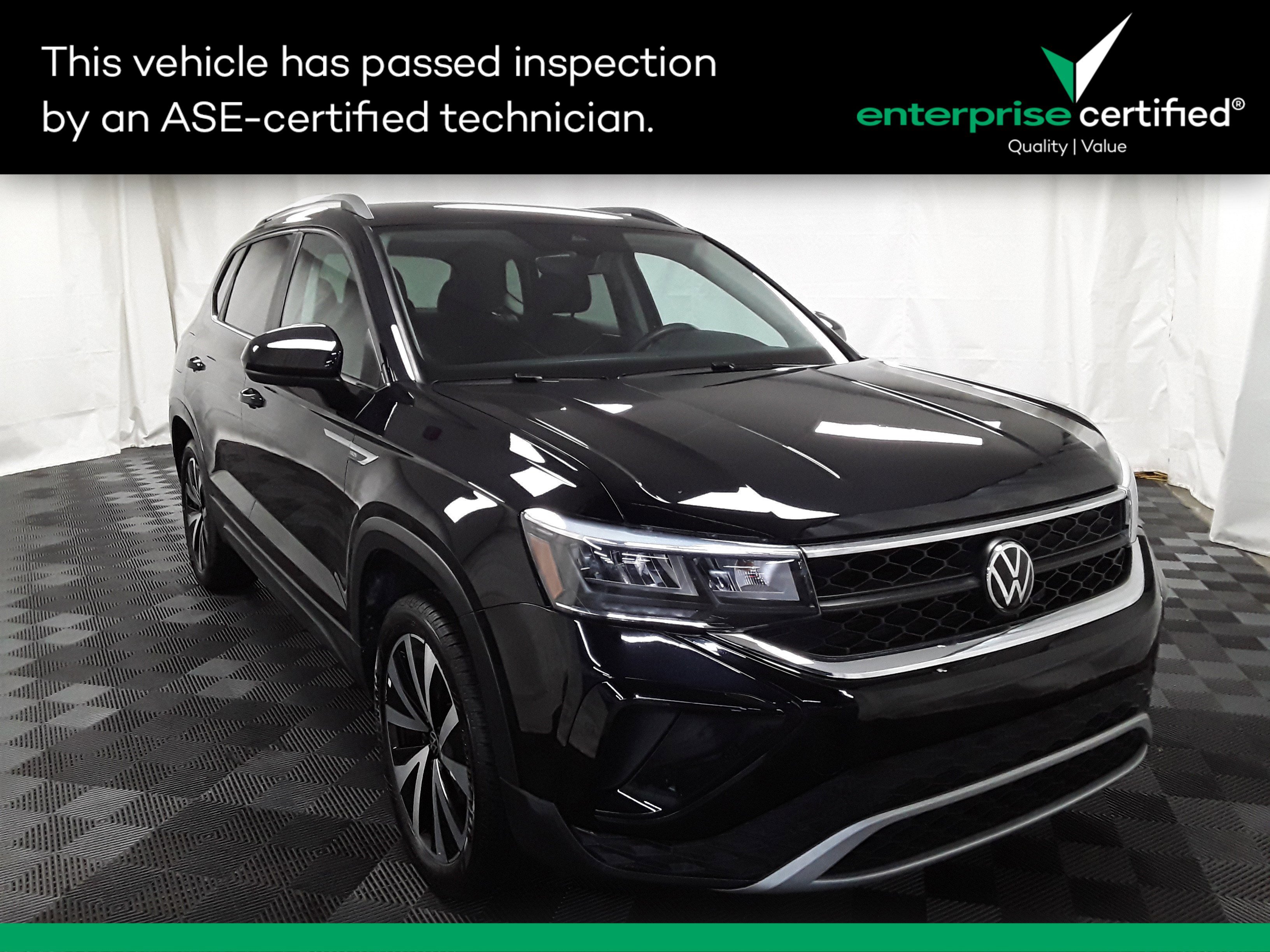 2024 Volkswagen Taos SE FWD