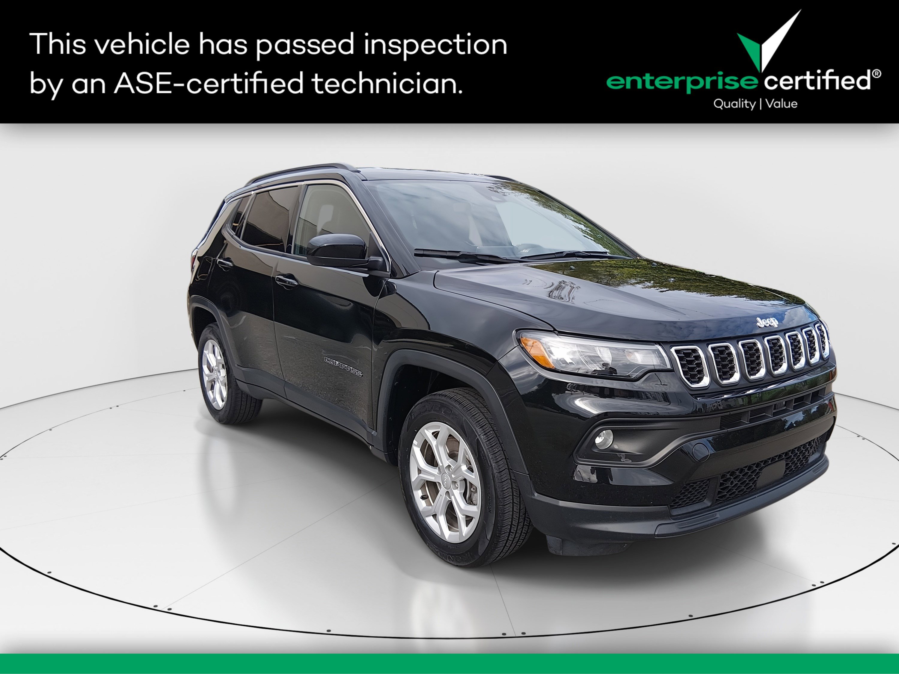 2024 Jeep Compass Latitude's photo