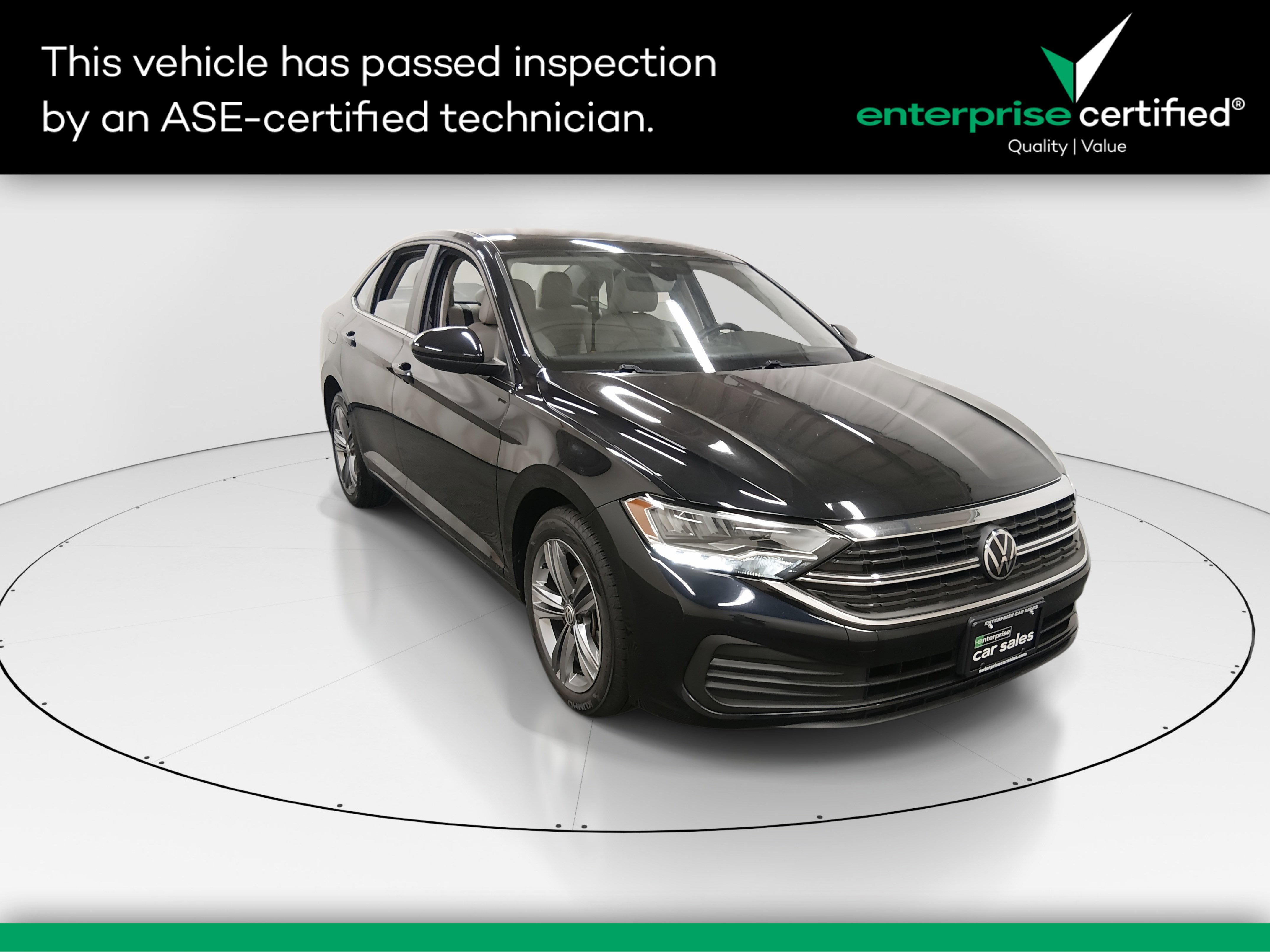 Used 2023 Volkswagen Jetta SE Auto