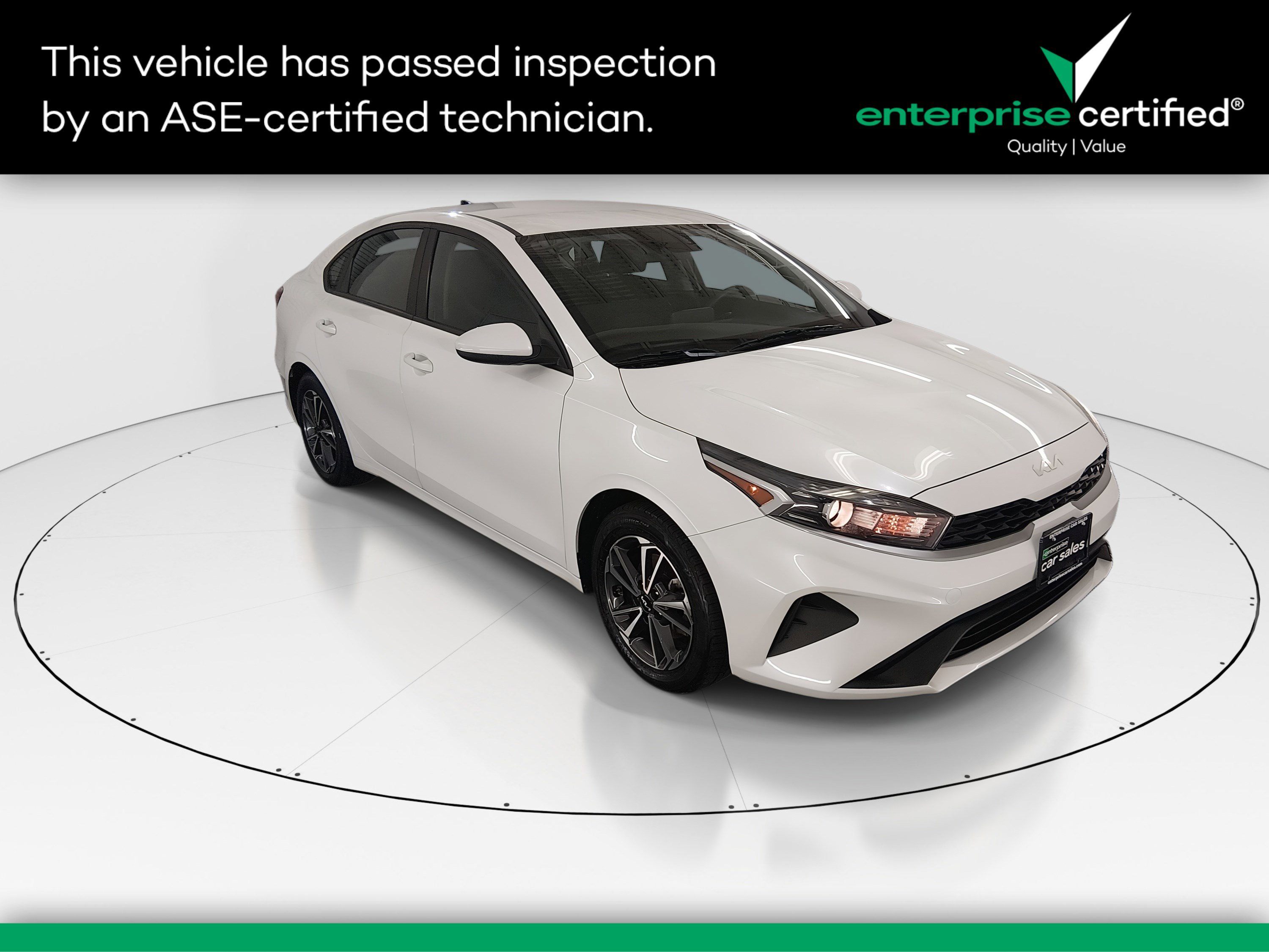 2023 Kia Forte LXS's photo