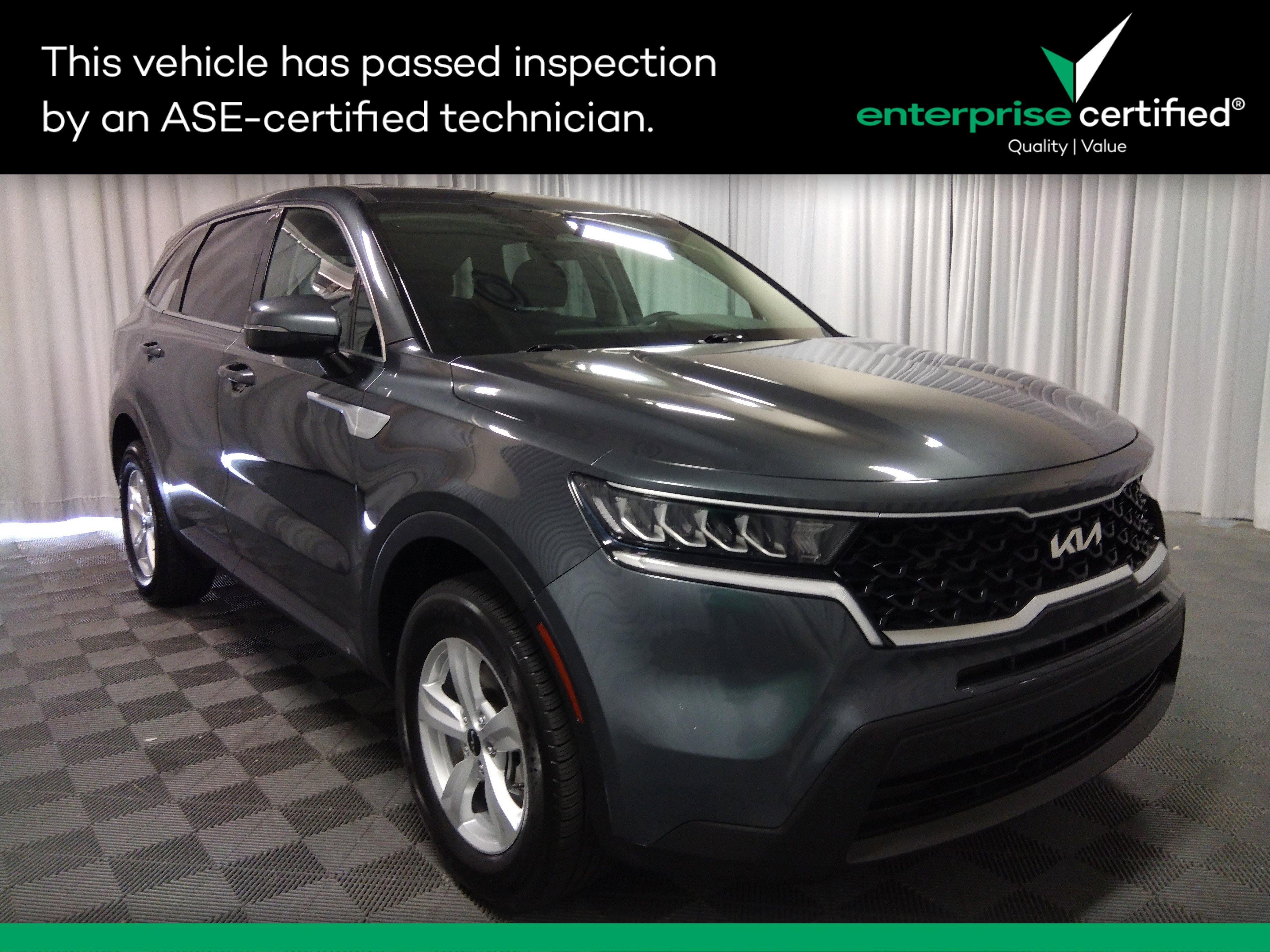 Used 2023 Kia Sorento LX AWD